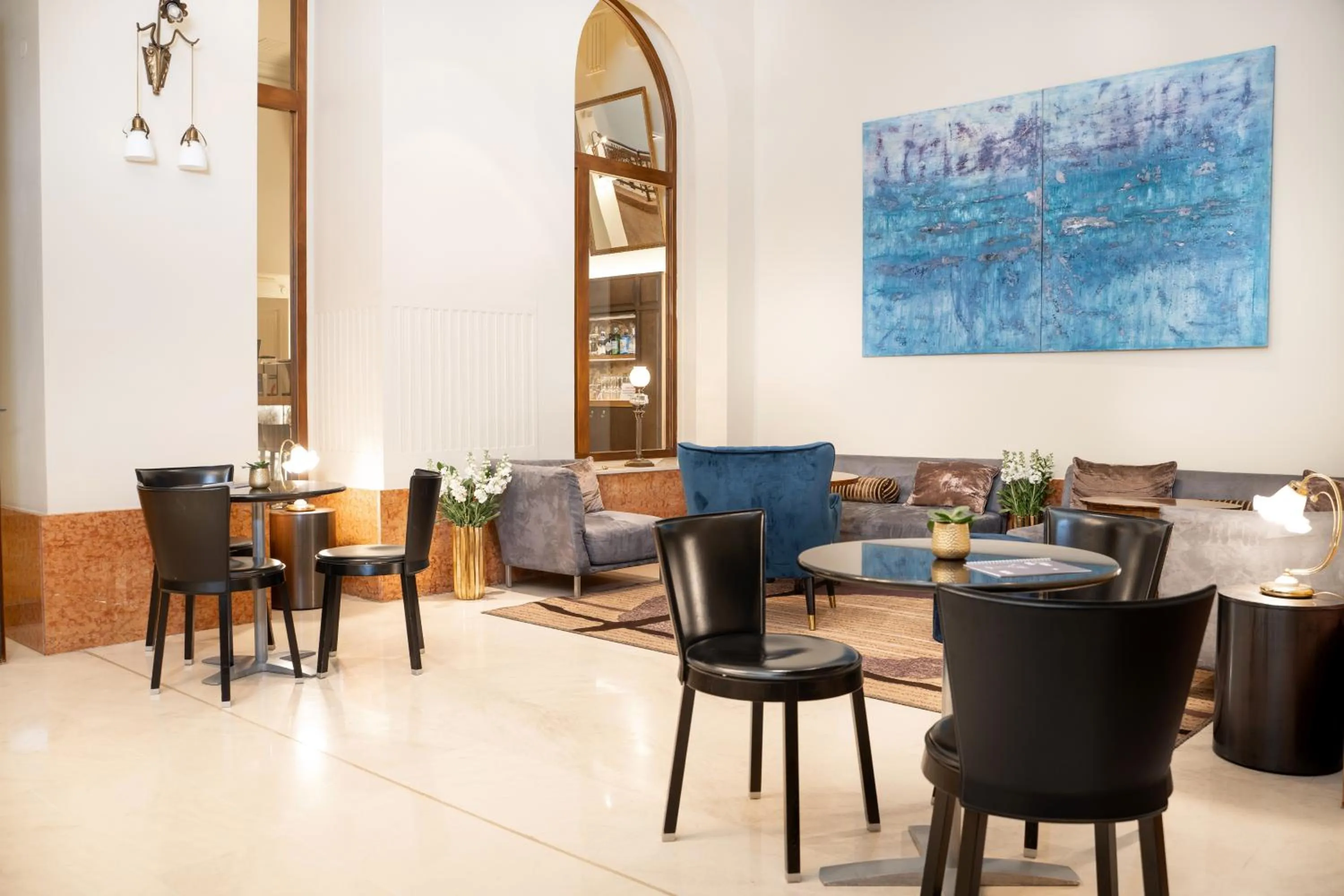 Lobby or reception in K+K Hotel Central