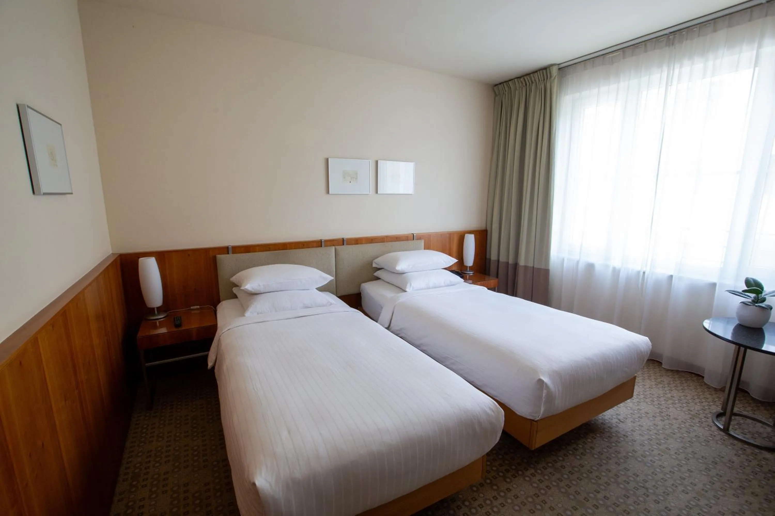 Bedroom, Bed in K+K Hotel Central