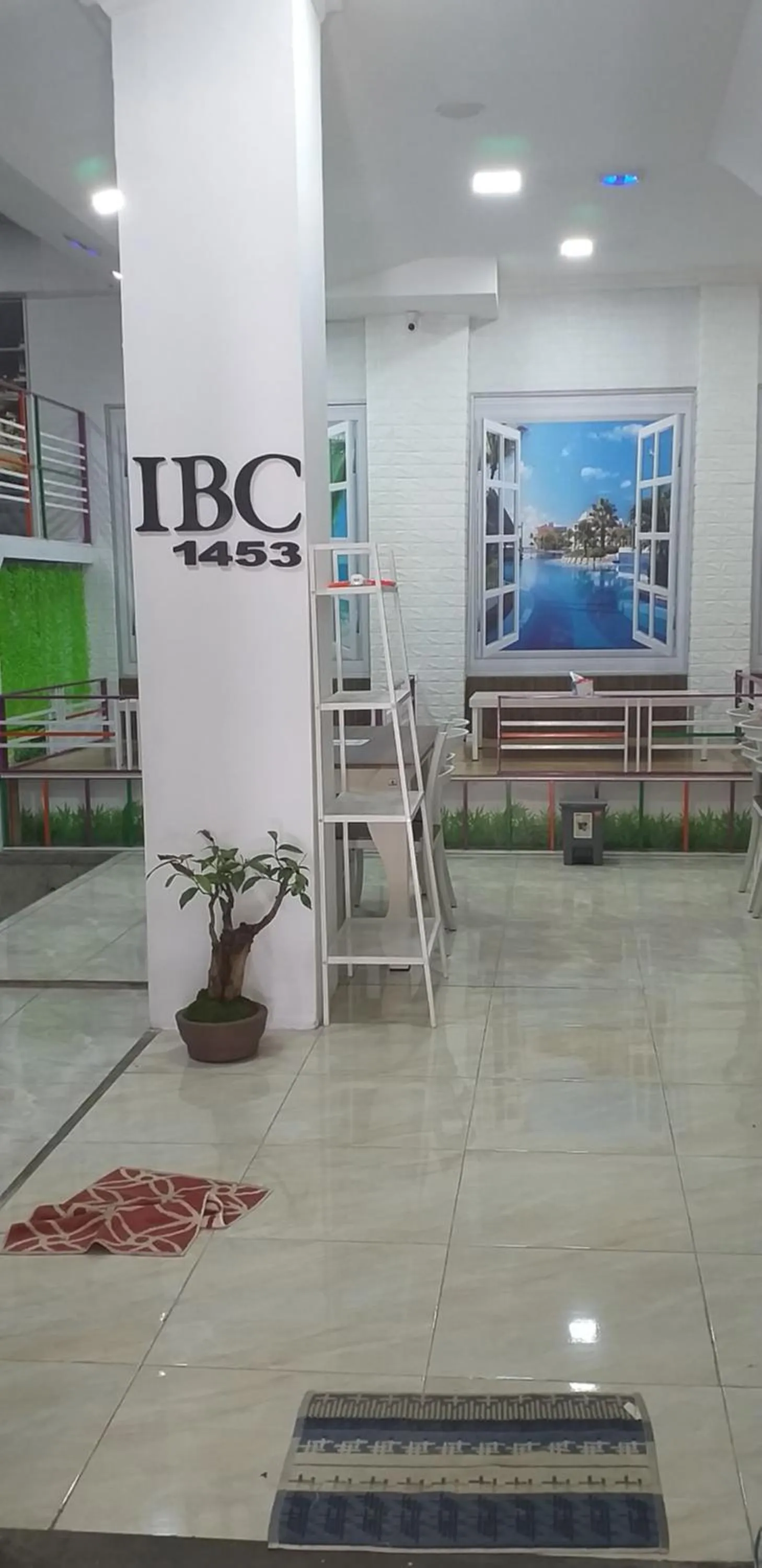 Restaurant/places to eat in DACOSTEL Syariah