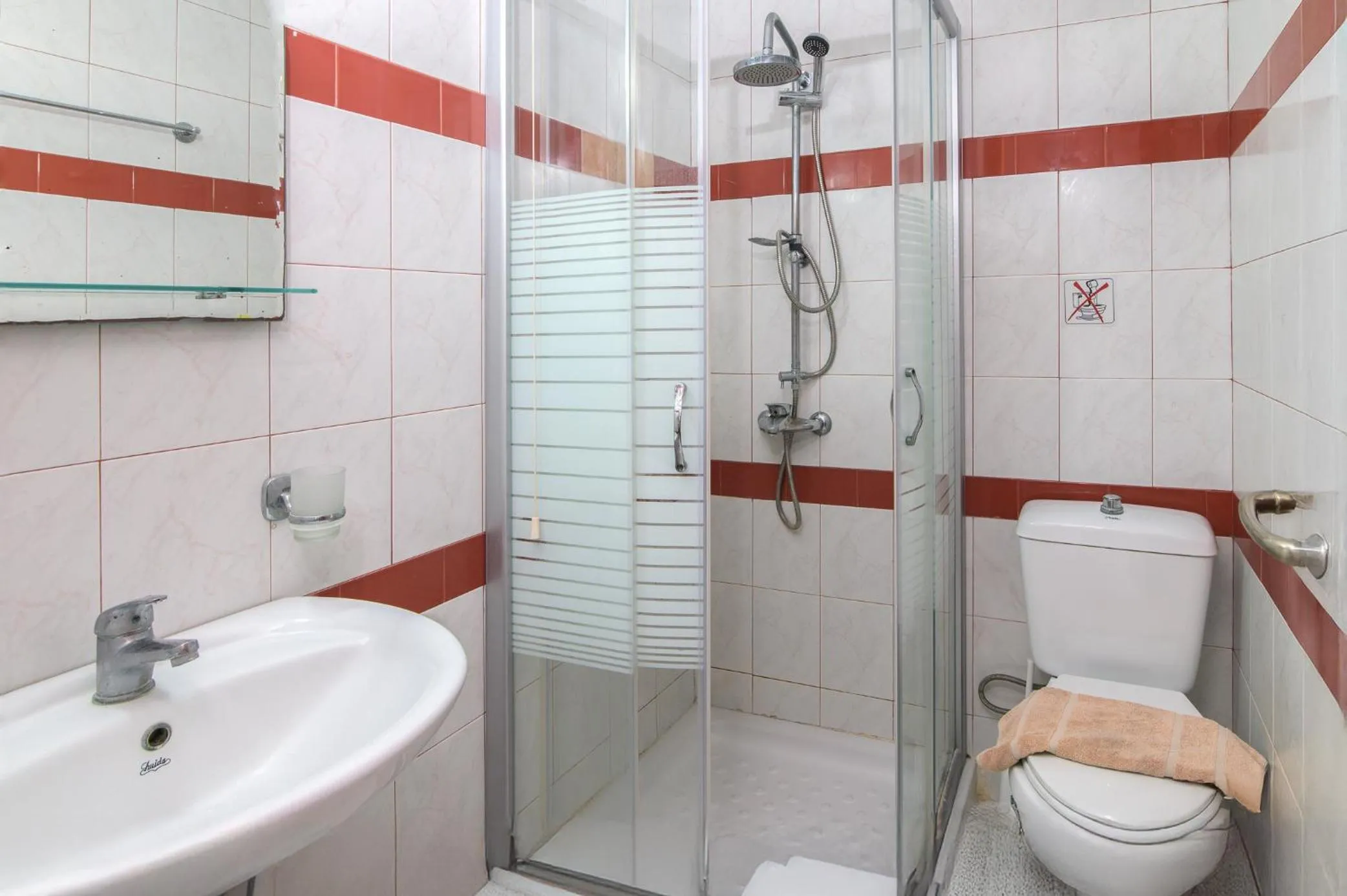 Toilet in Ariadni Palace Apartments