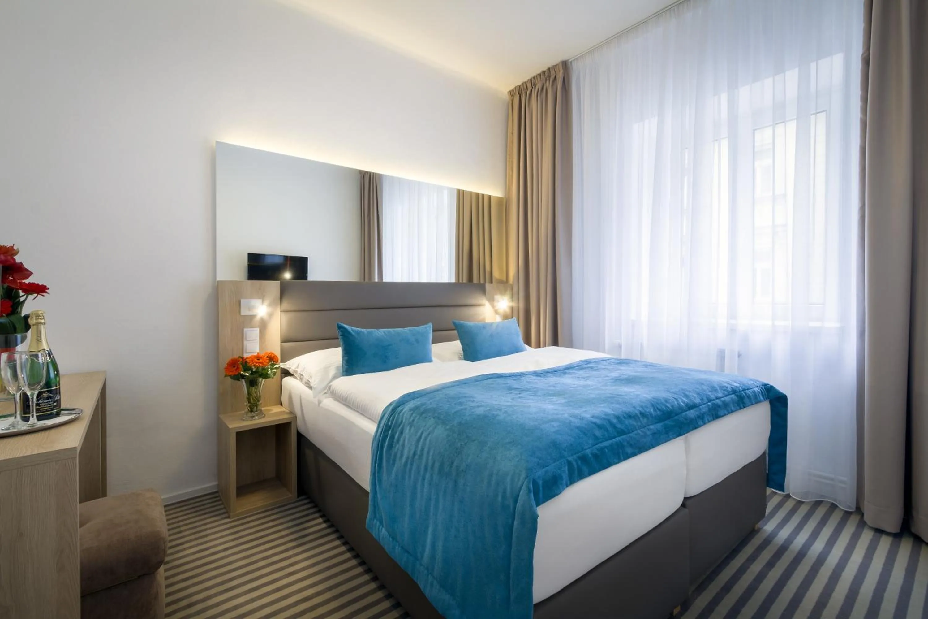 Bedroom, Bed in Hotel White Lion