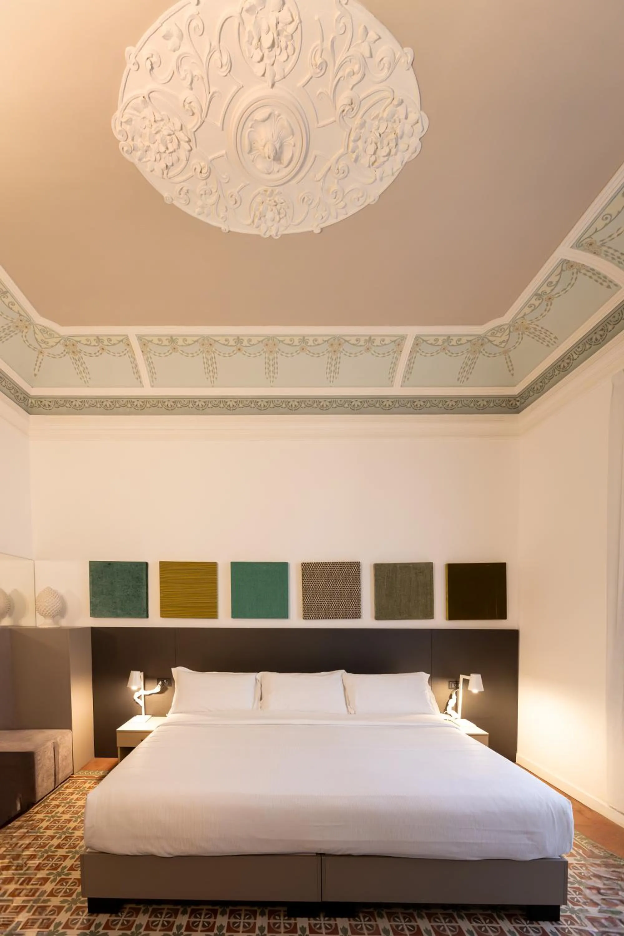 Bed in Riflessi Acireale Palace Suites