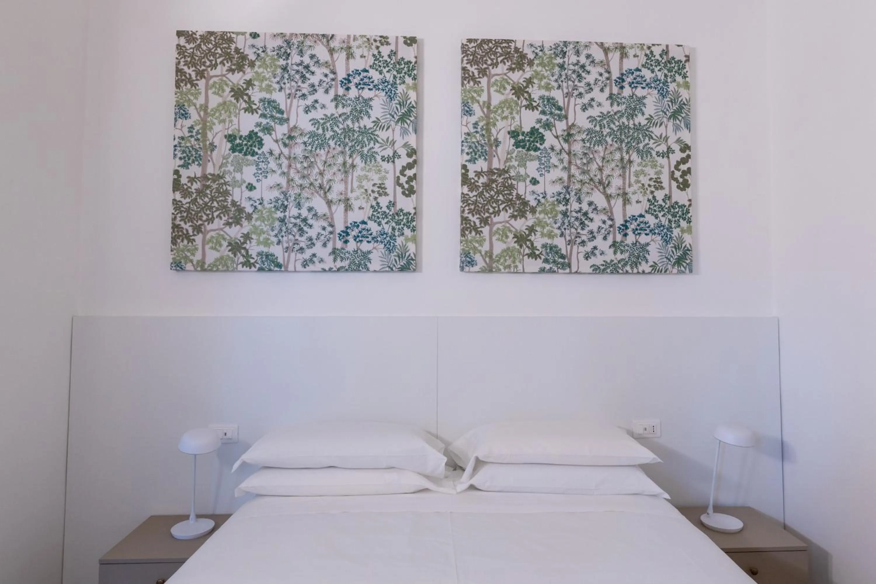 Bed in Riflessi Acireale Palace Suites