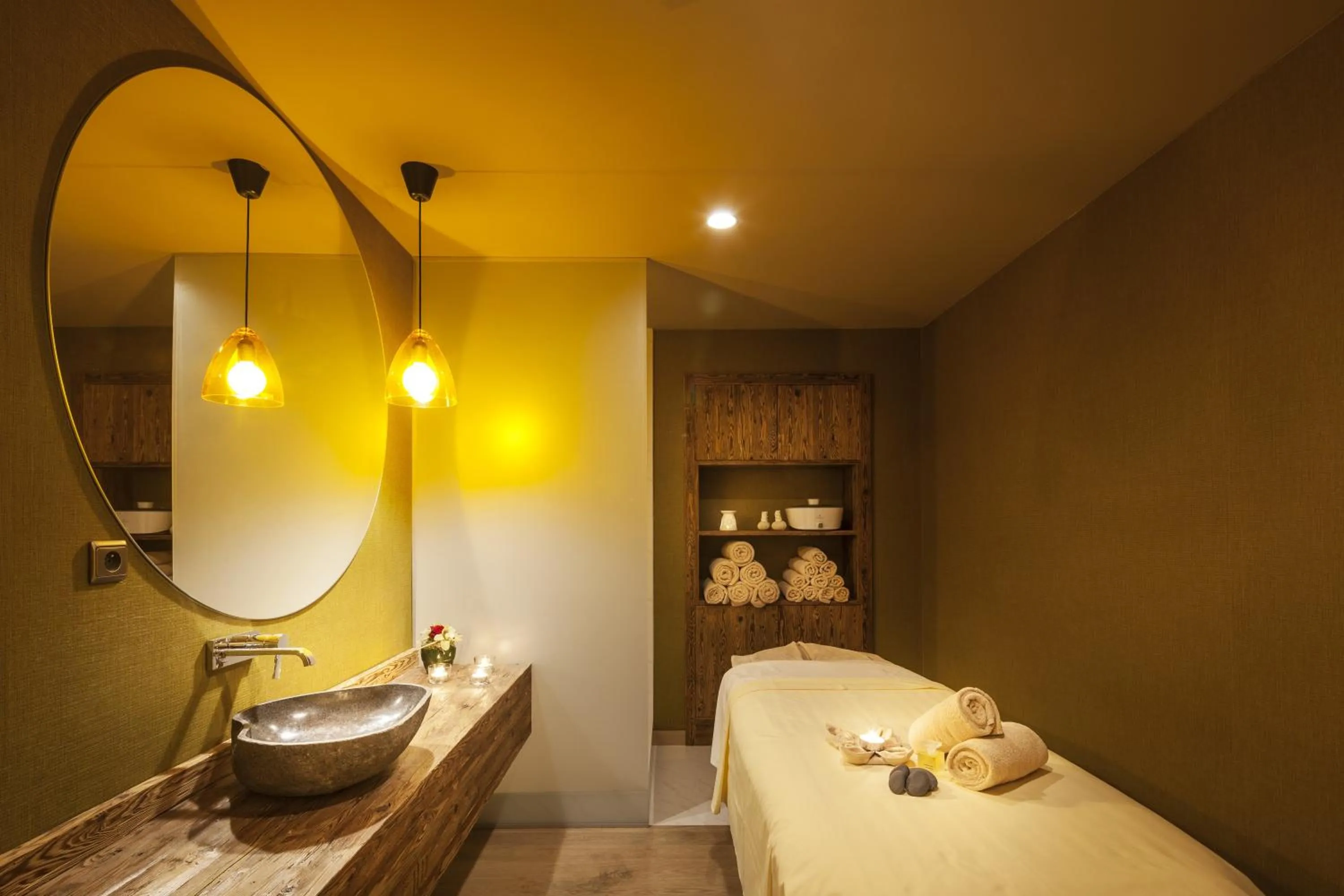 Massage in Kosher Hotel King David Prague