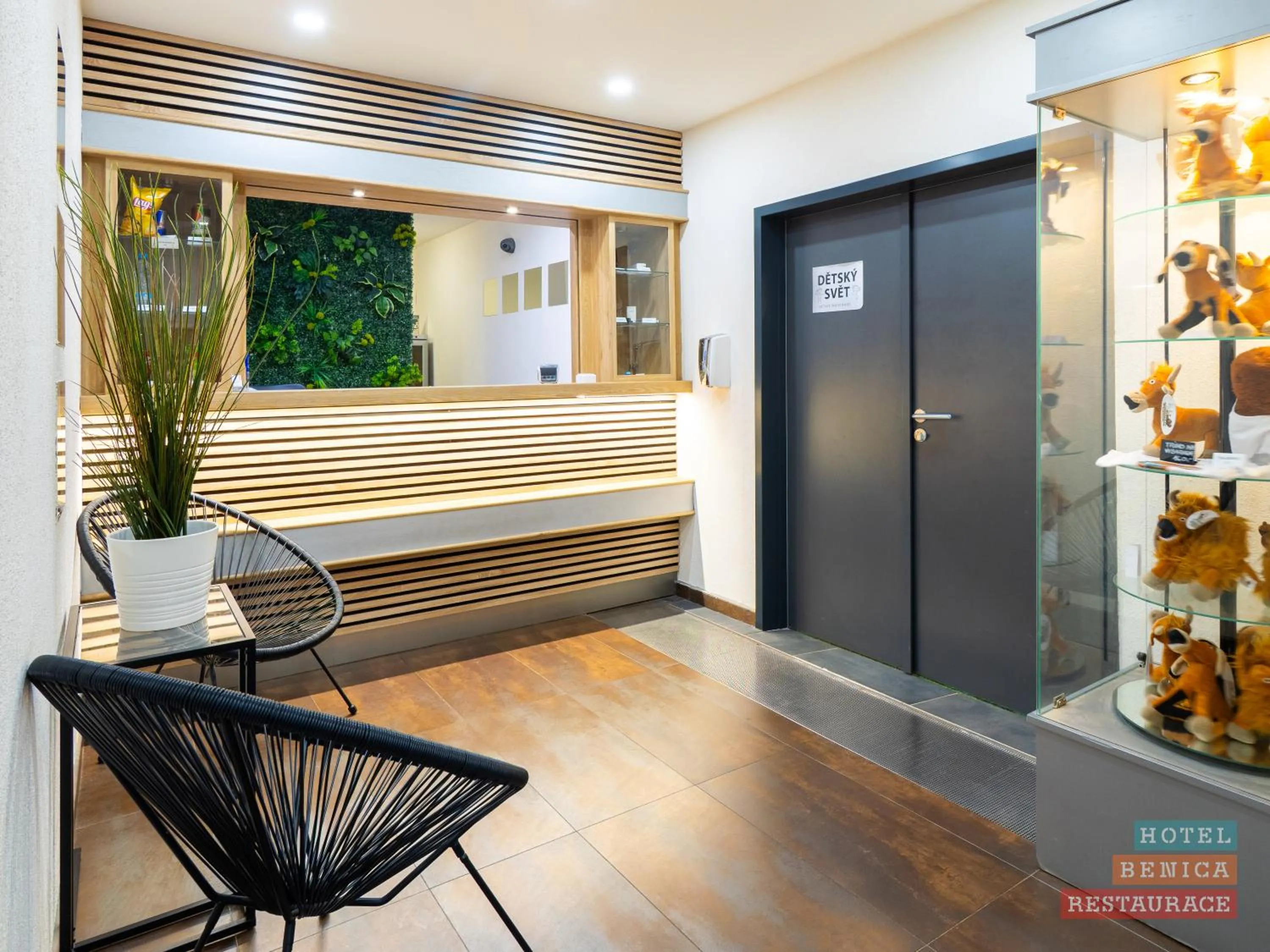 Lobby or reception in Hotel Benica