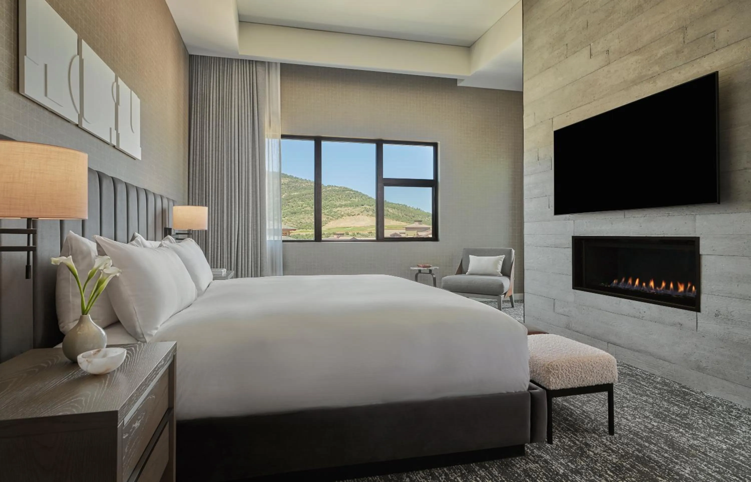 Bedroom, Bed in Pendry Park City
