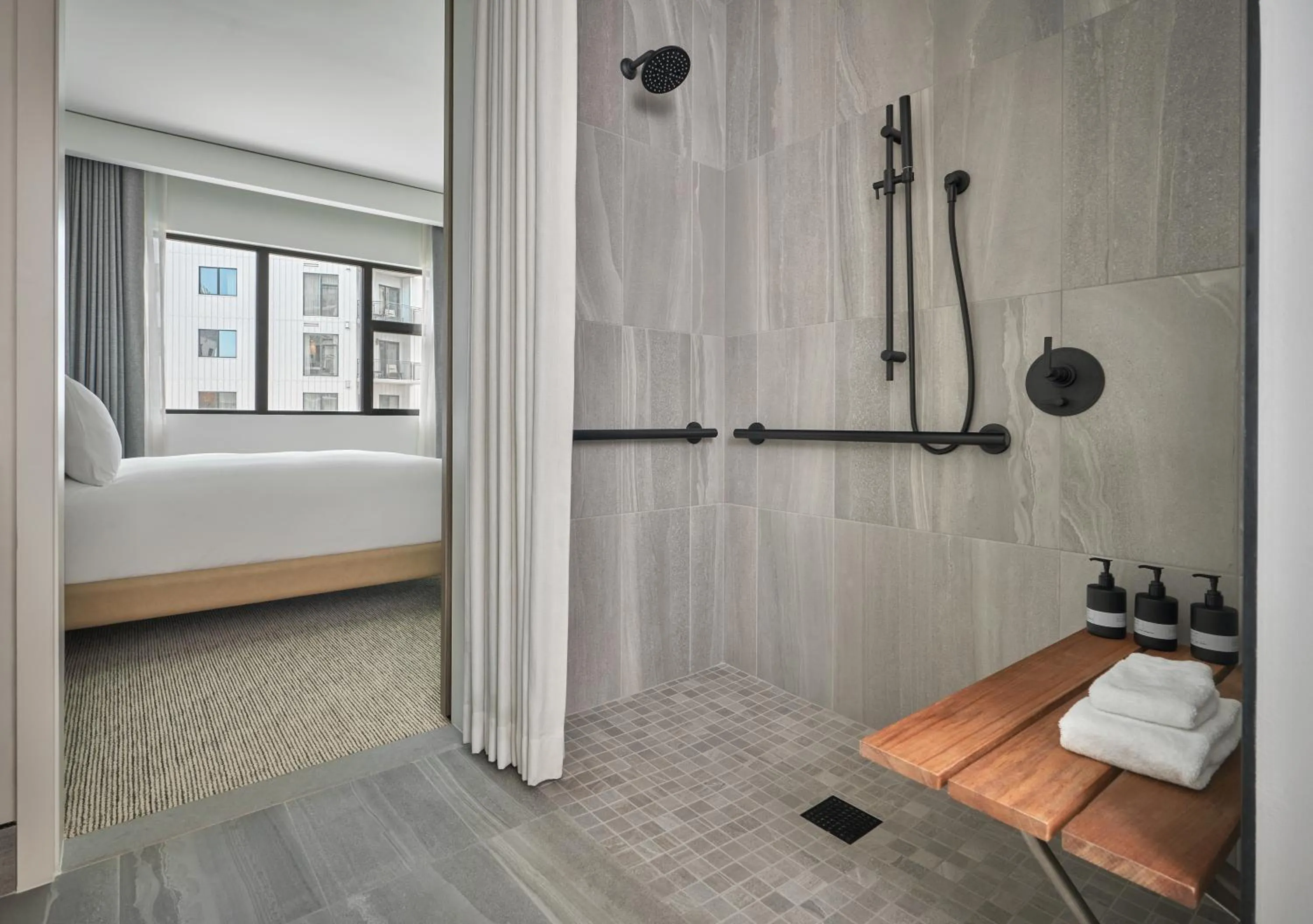 Bed in Pendry Park City