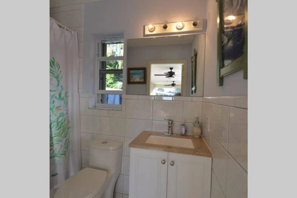 Bathroom in Del Mar Villa