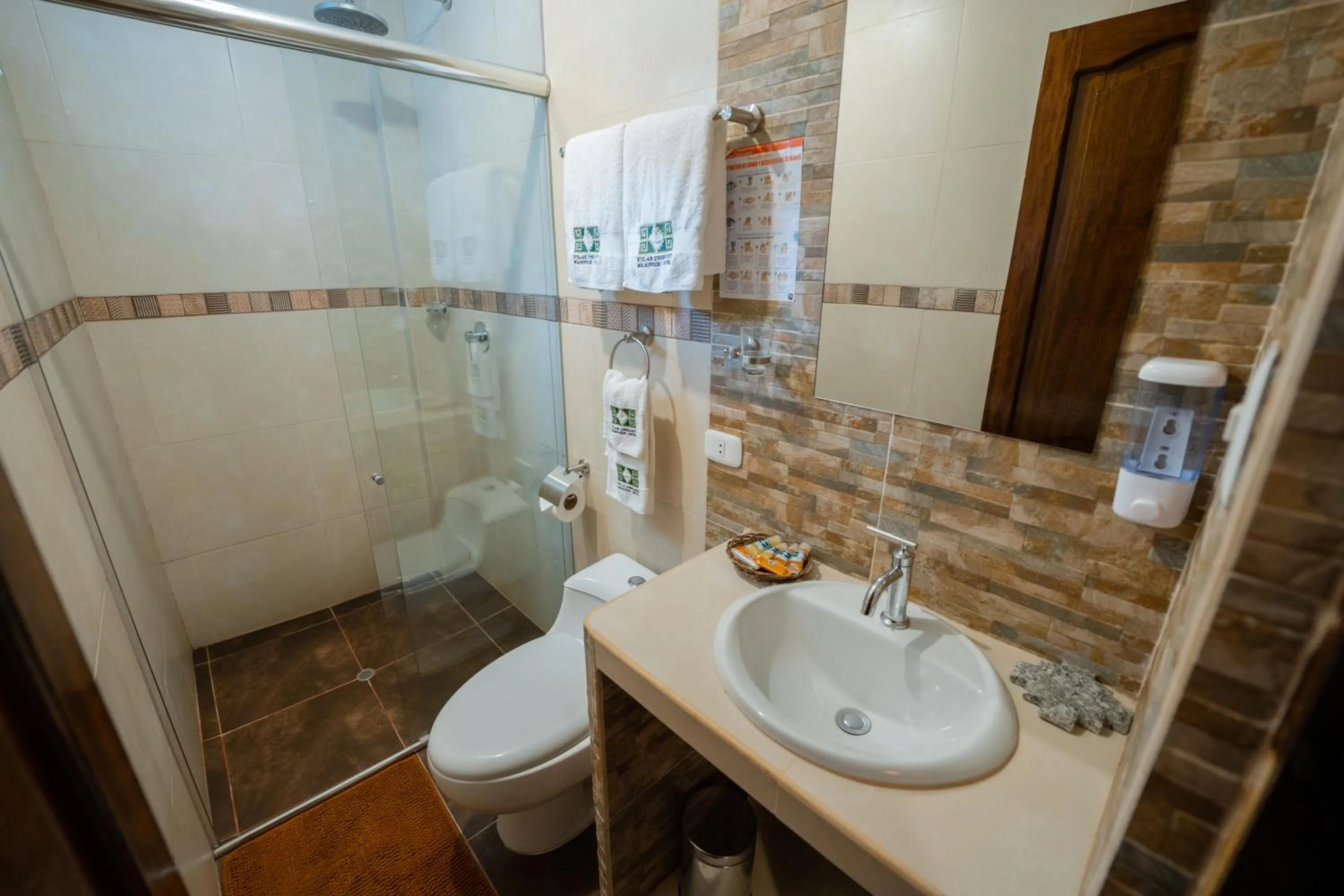 Shower in Vilas Insight Hotel Machupicchu