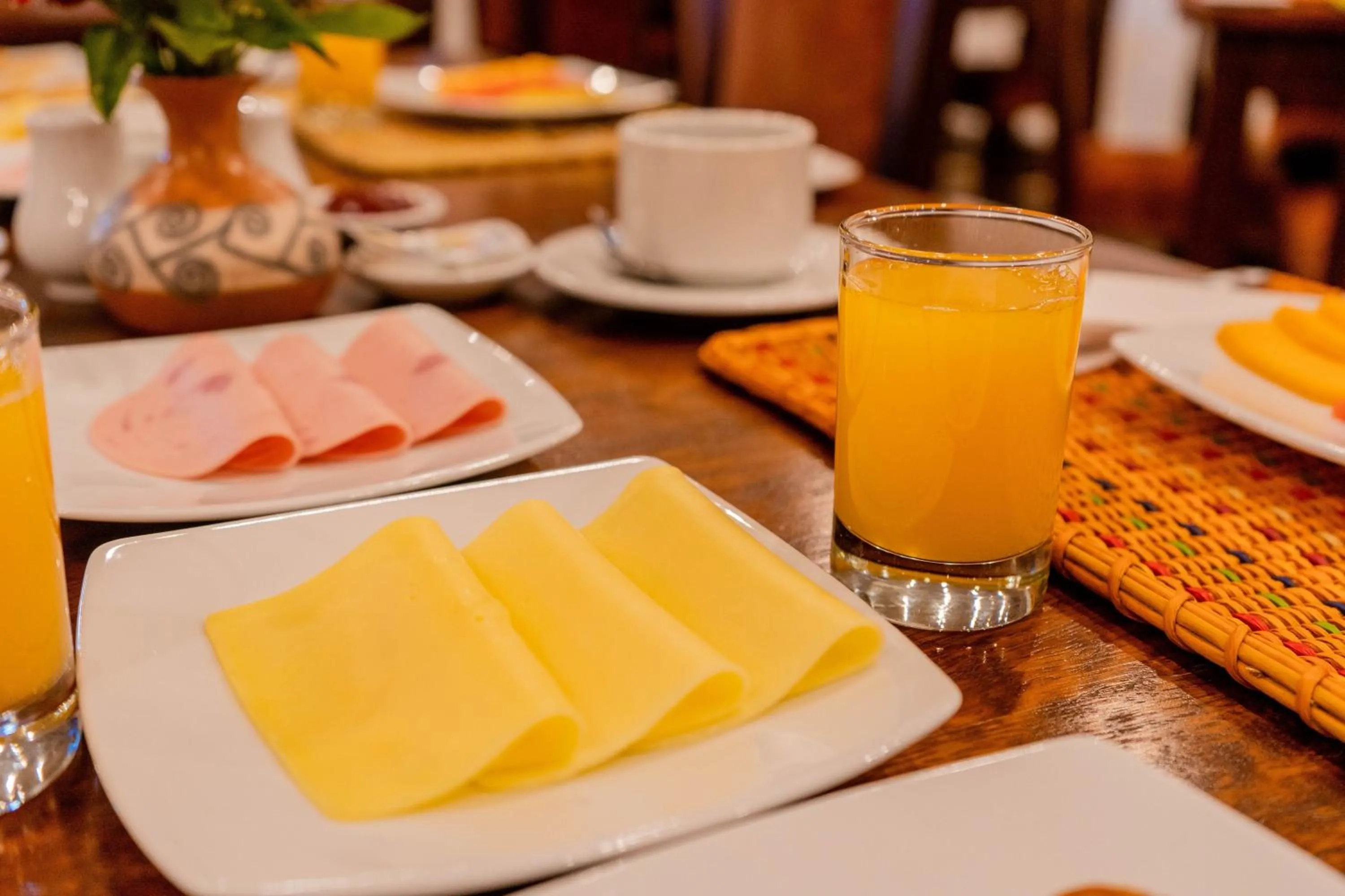 Breakfast in Vilas Insight Hotel Machupicchu