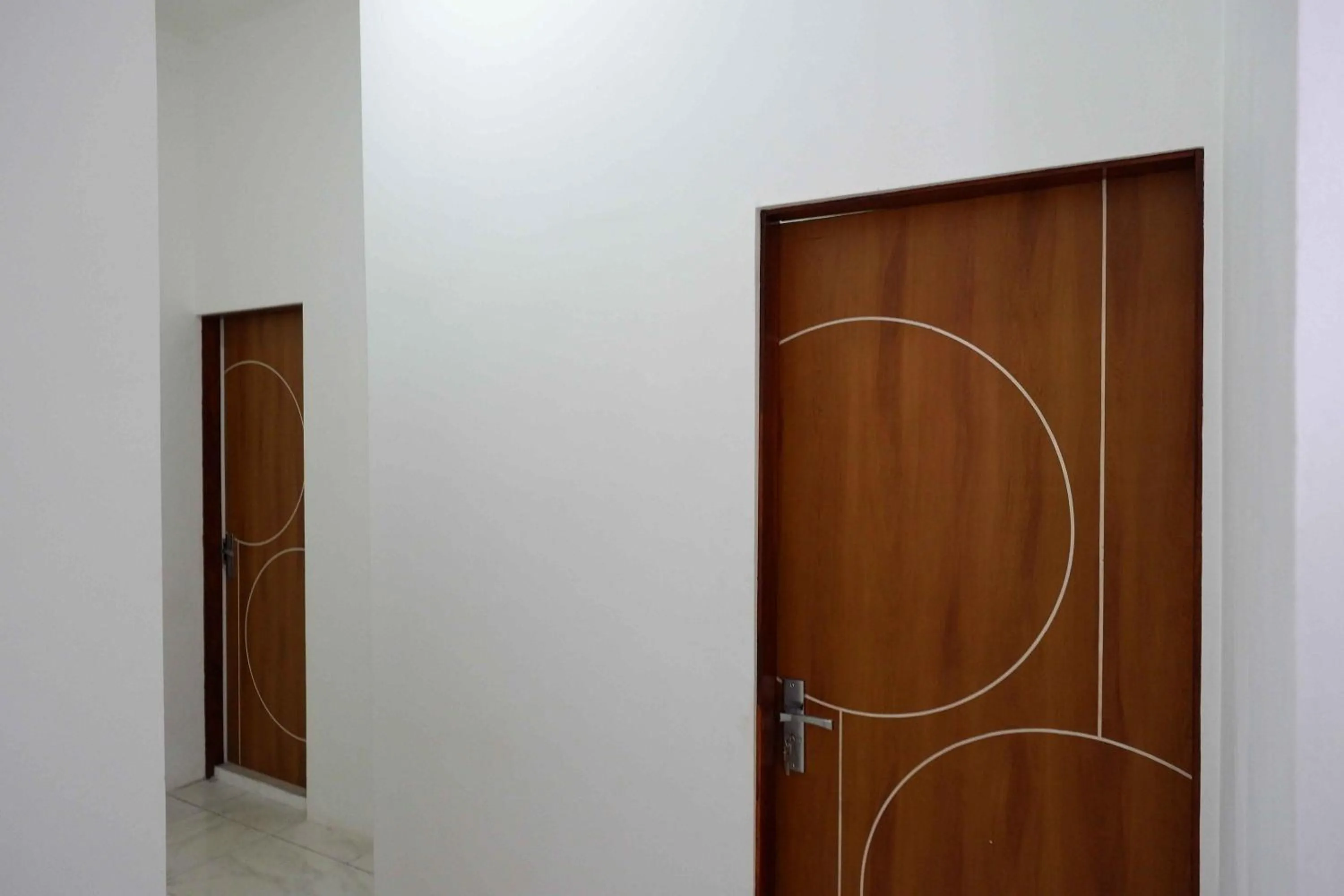 RedDoorz near GOR Jatidiri Semarang