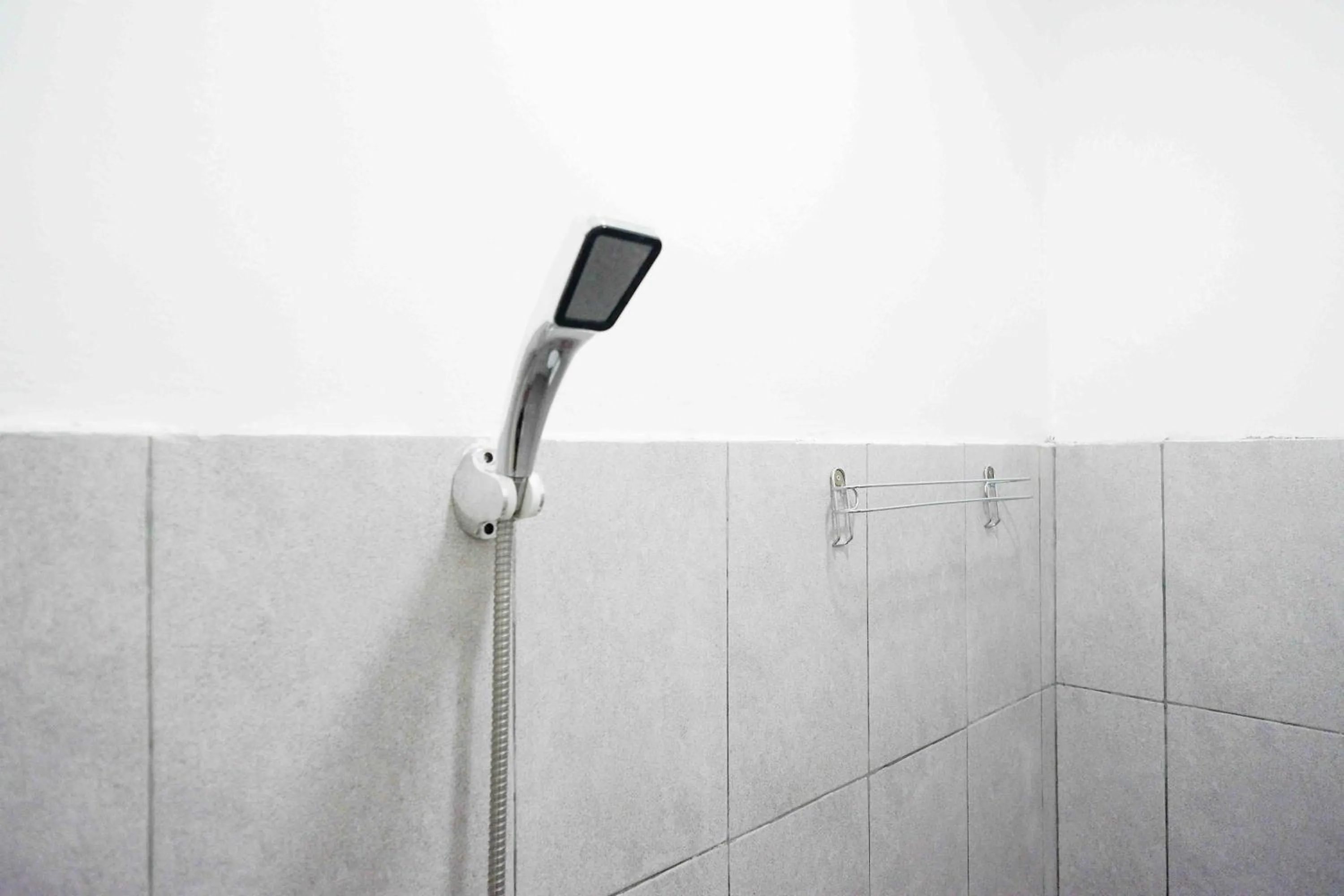 RedDoorz near GOR Jatidiri Semarang