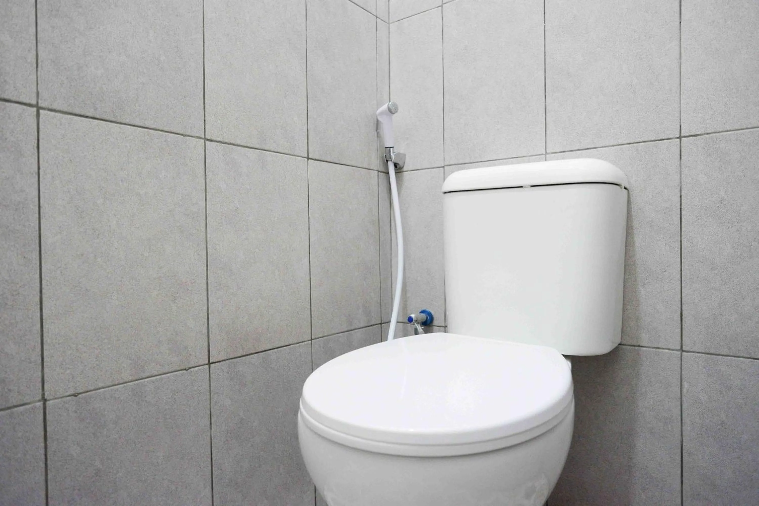 RedDoorz near GOR Jatidiri Semarang