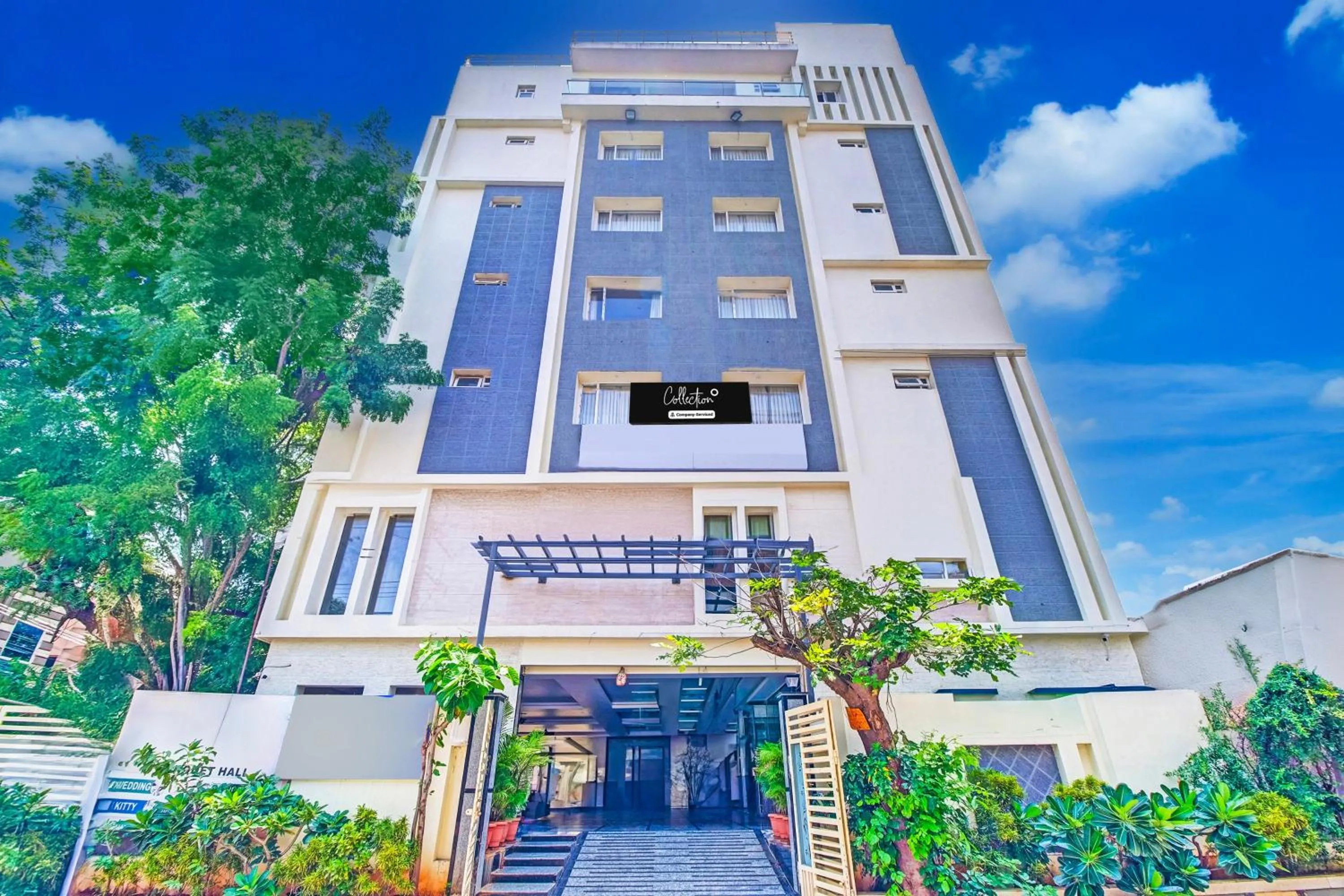 Facade/entrance in Super Collection O Grand Governorpet