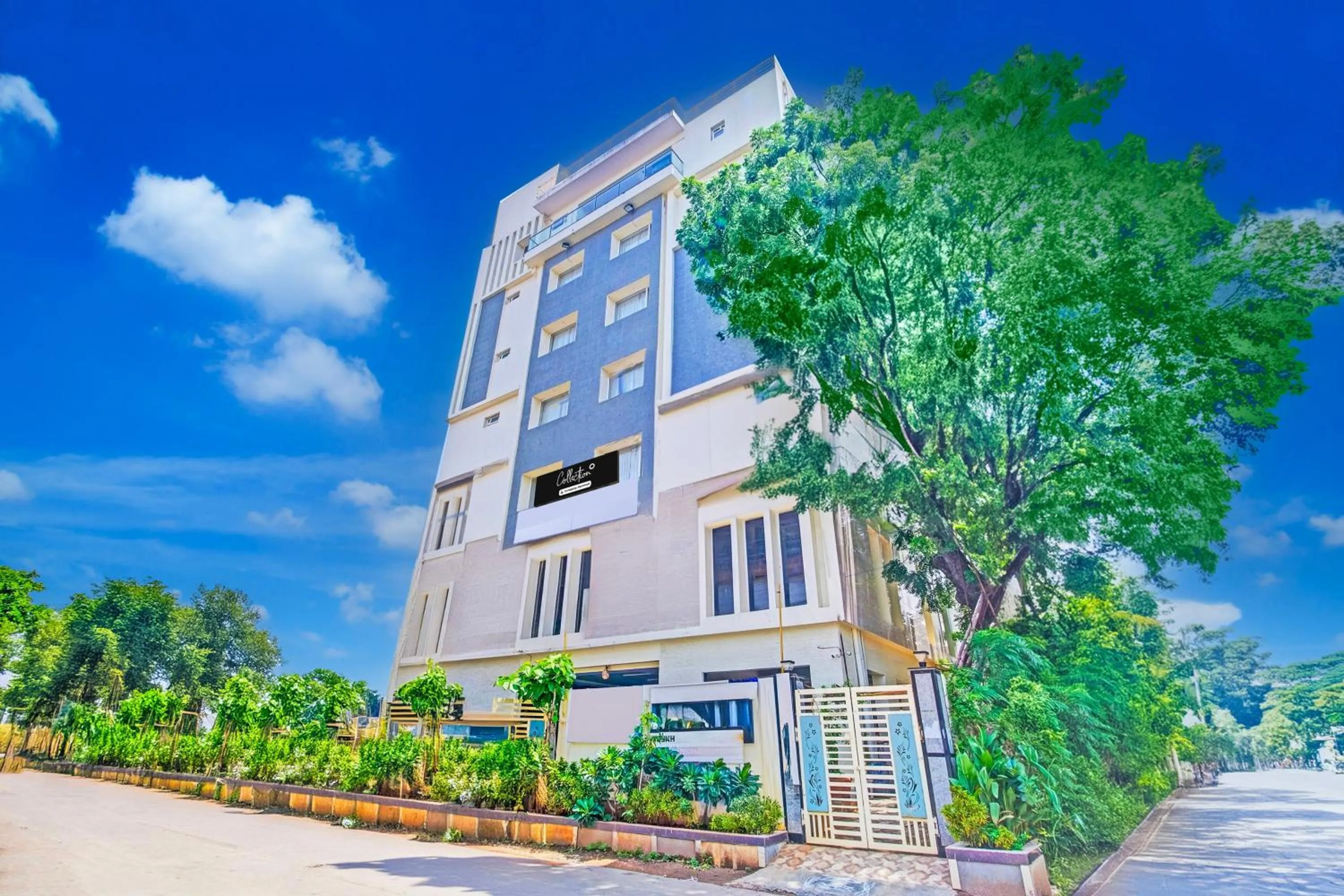 Facade/entrance in Super Collection O Grand Governorpet