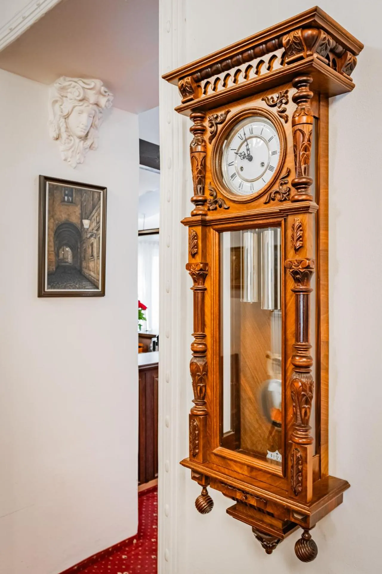 Decorative detail in Hotel Atos