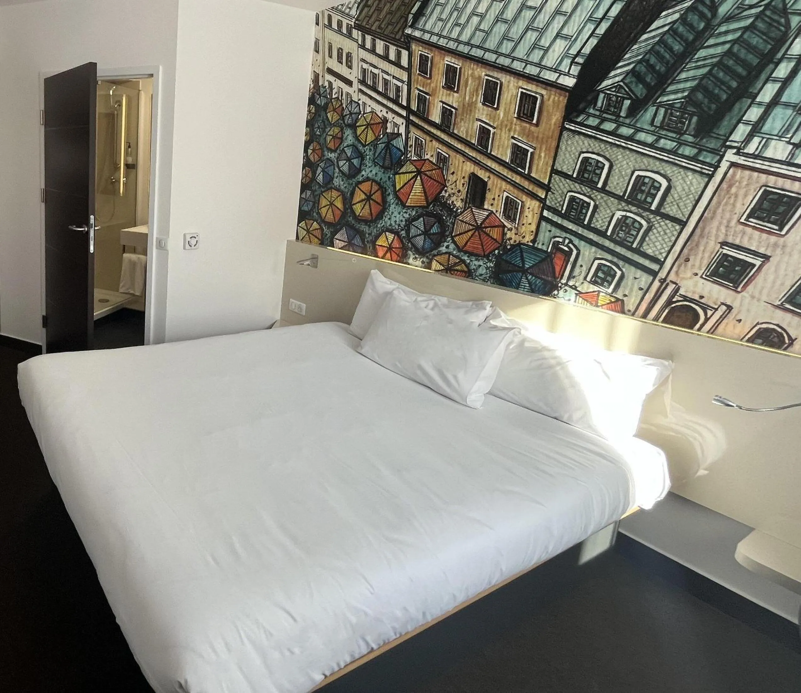 Photo of the whole room, Bed in B&B Hotel Lublin Centrum