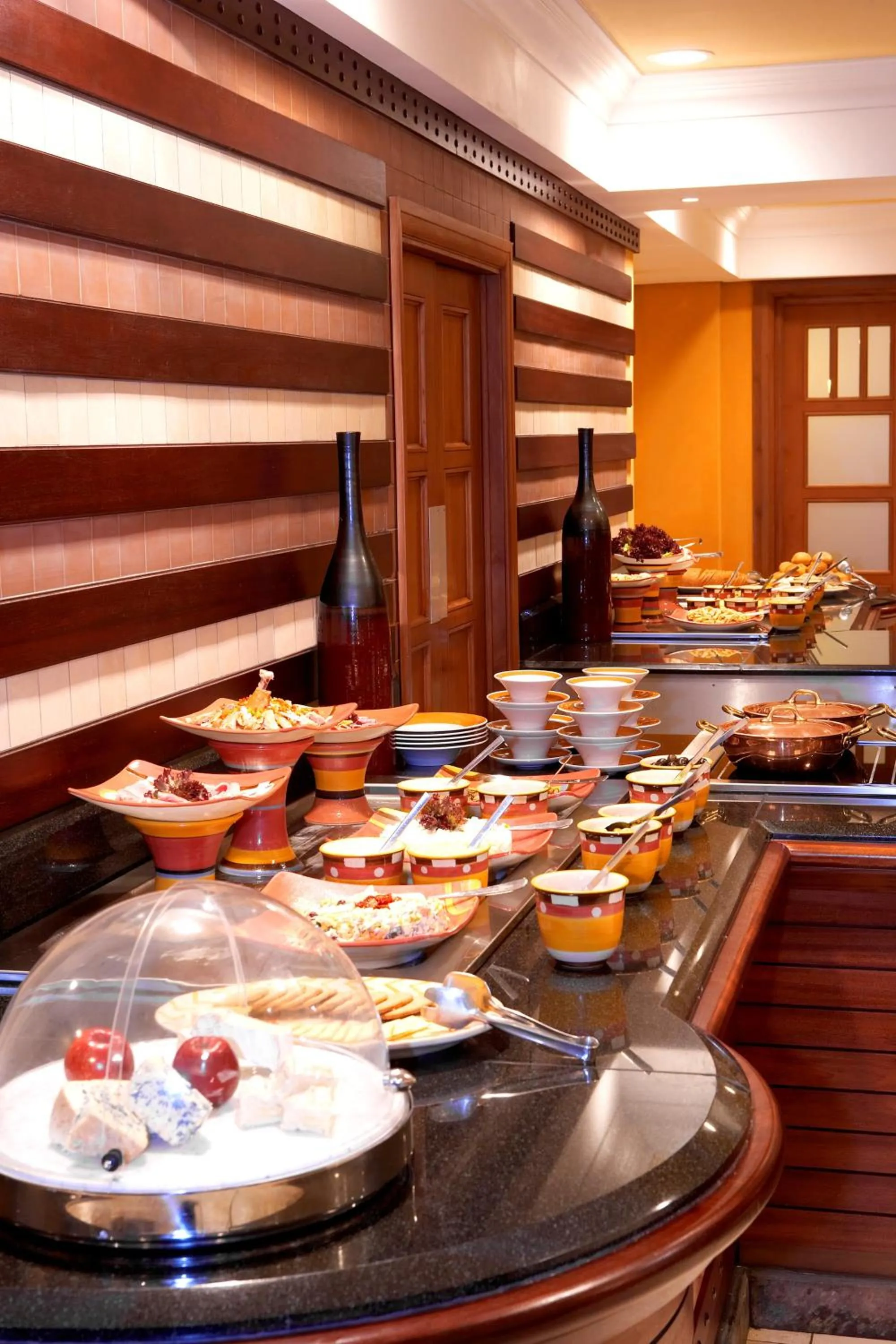 Food in The Federal Palace Hotel and Casino