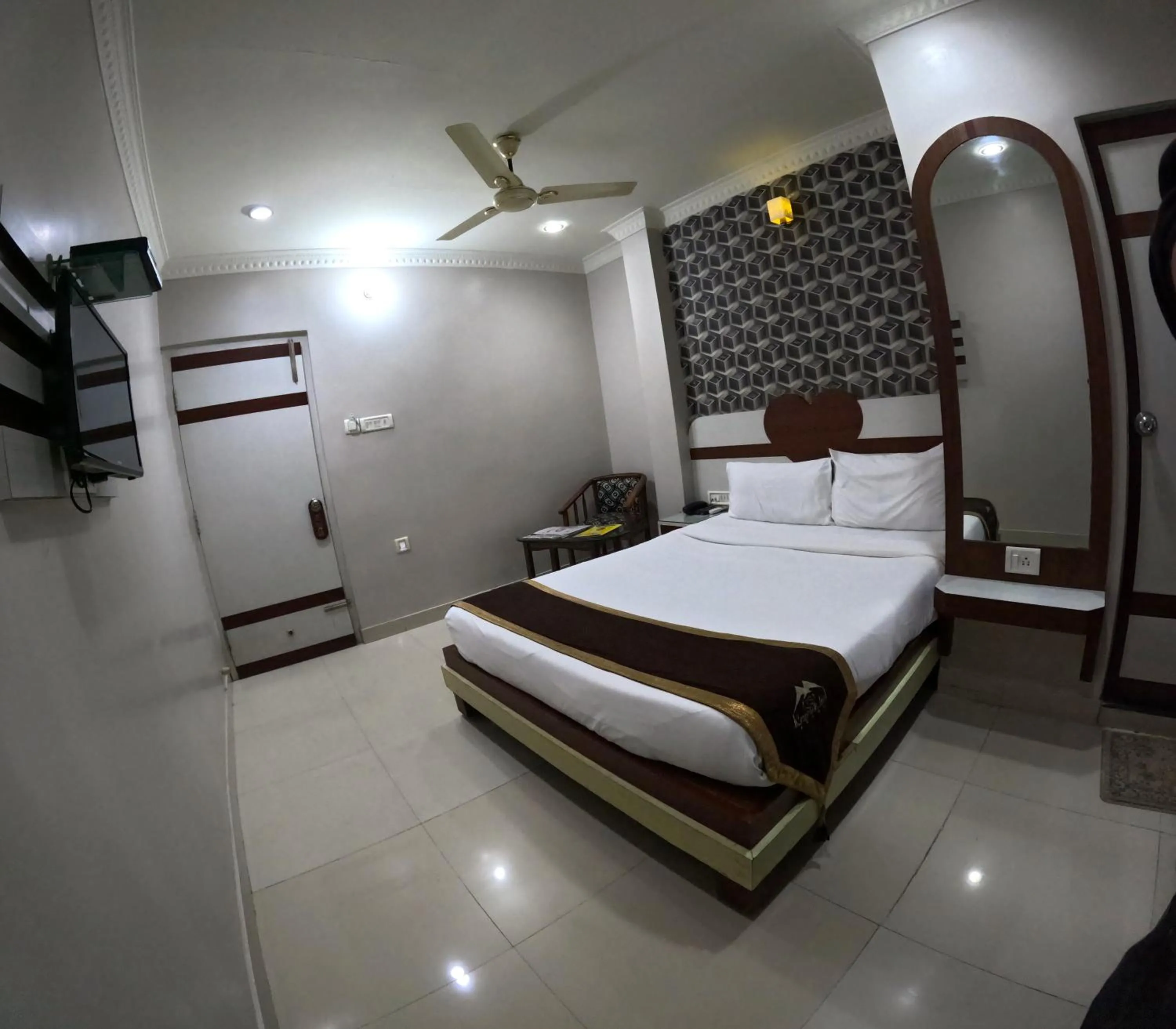 Bedroom, Bed in Hotel Grand Corporate