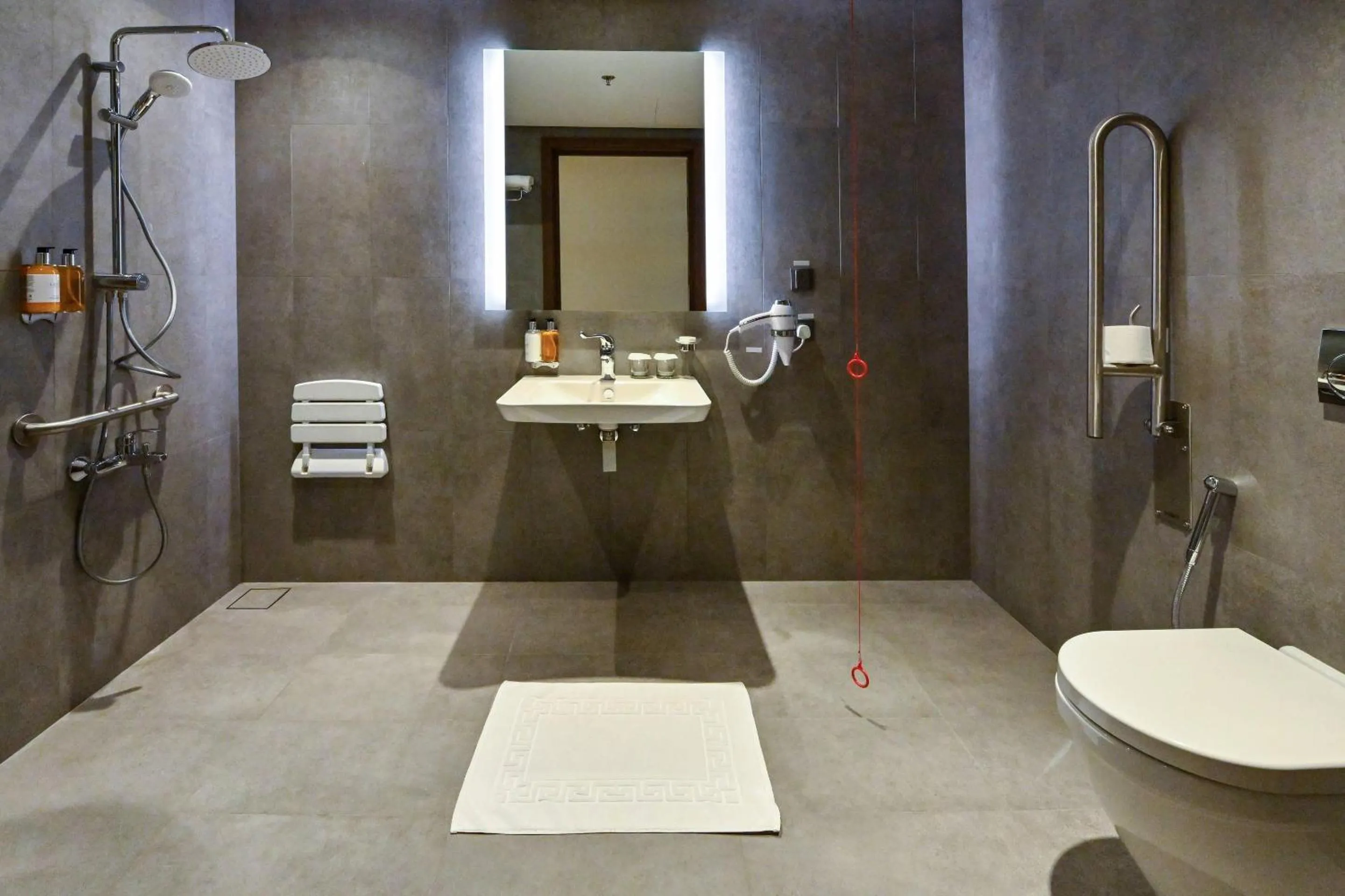 Bedroom in Comfort Hotel Jeddah King Road