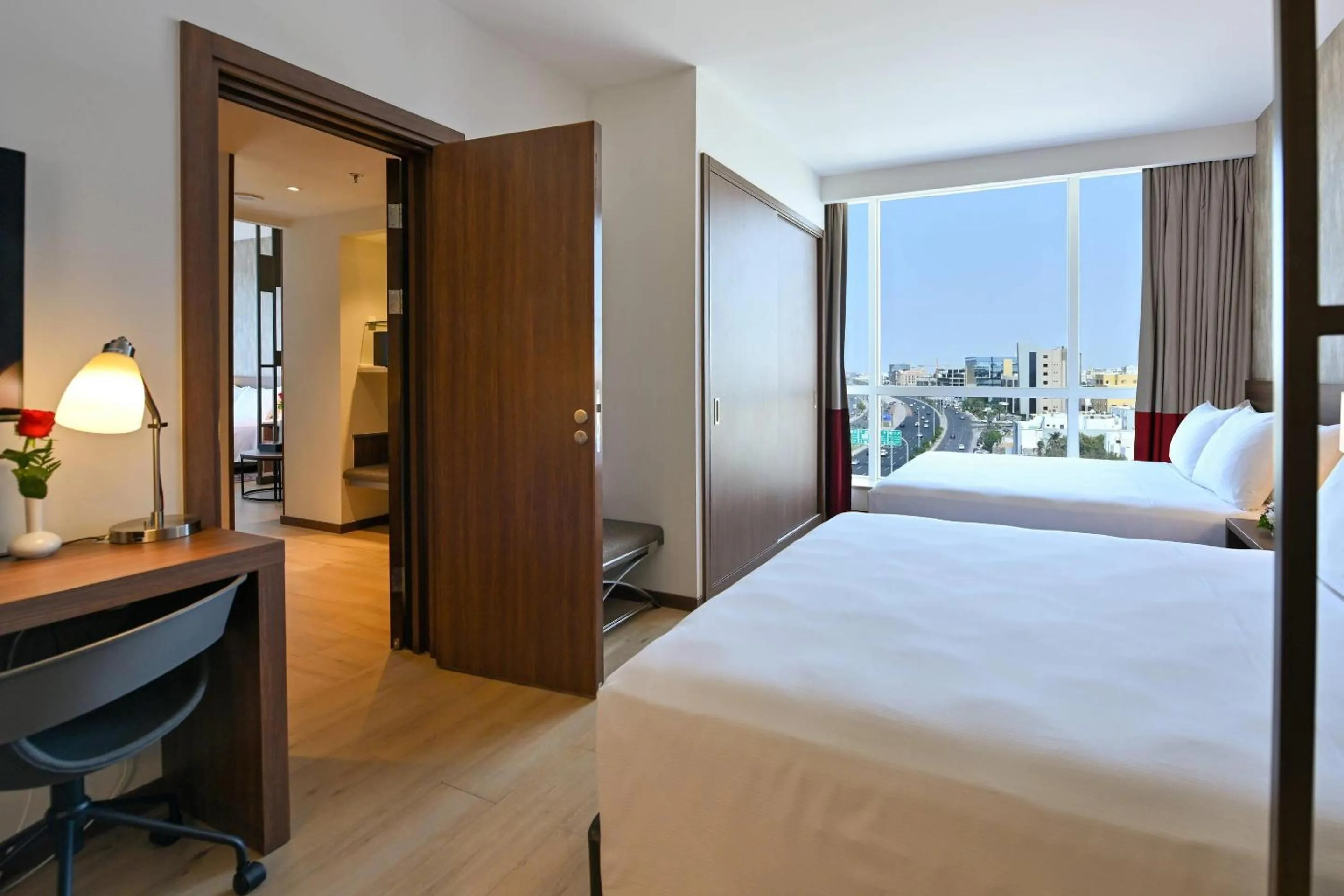 Bedroom, Bed in Comfort Hotel Jeddah King Road