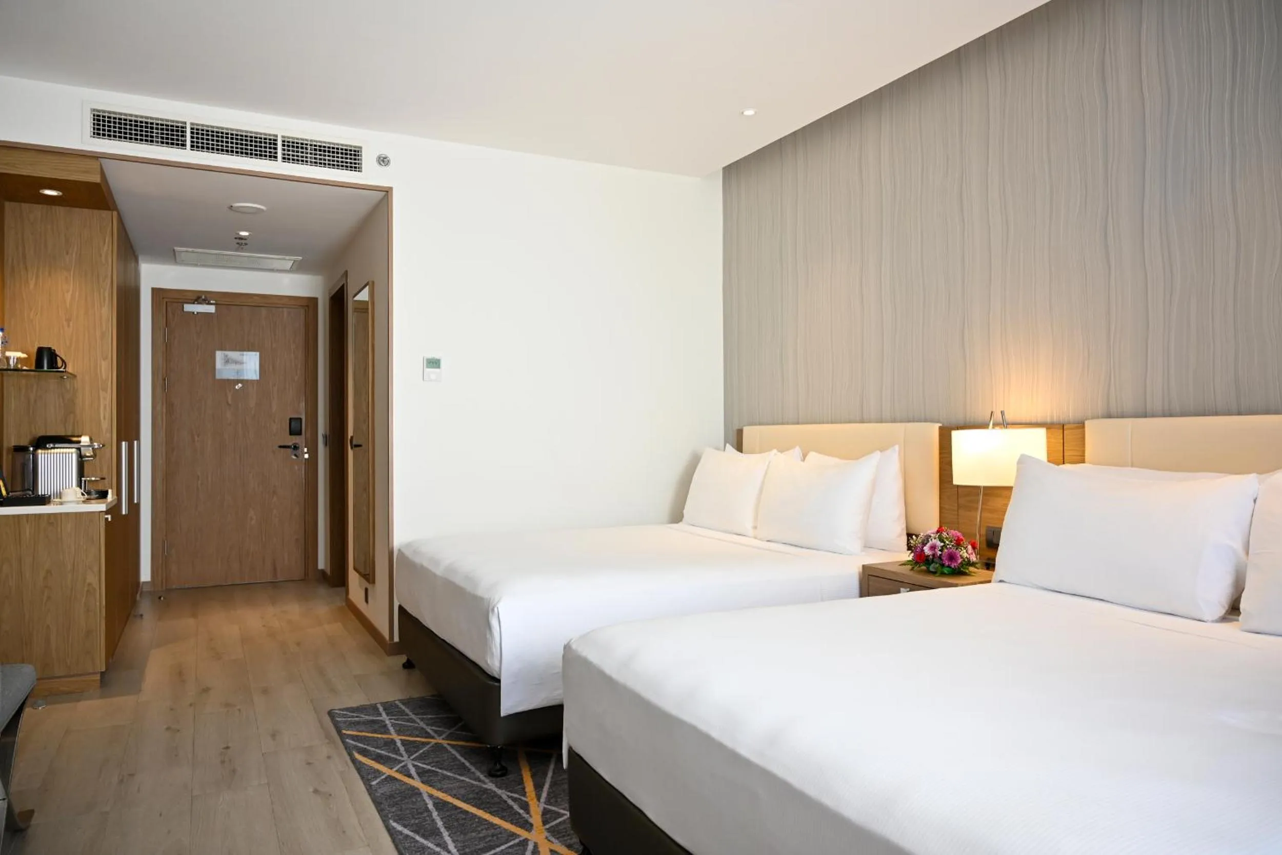 Bed in Clarion Hotel Jeddah Airport