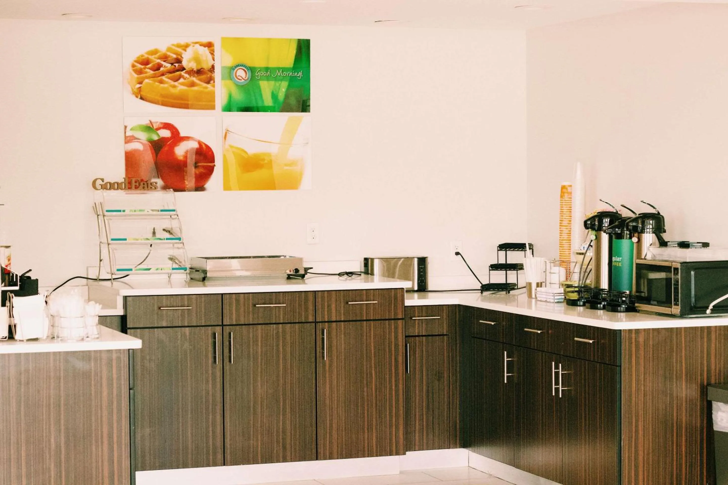 Breakfast in Quality Inn near Chattanooga South