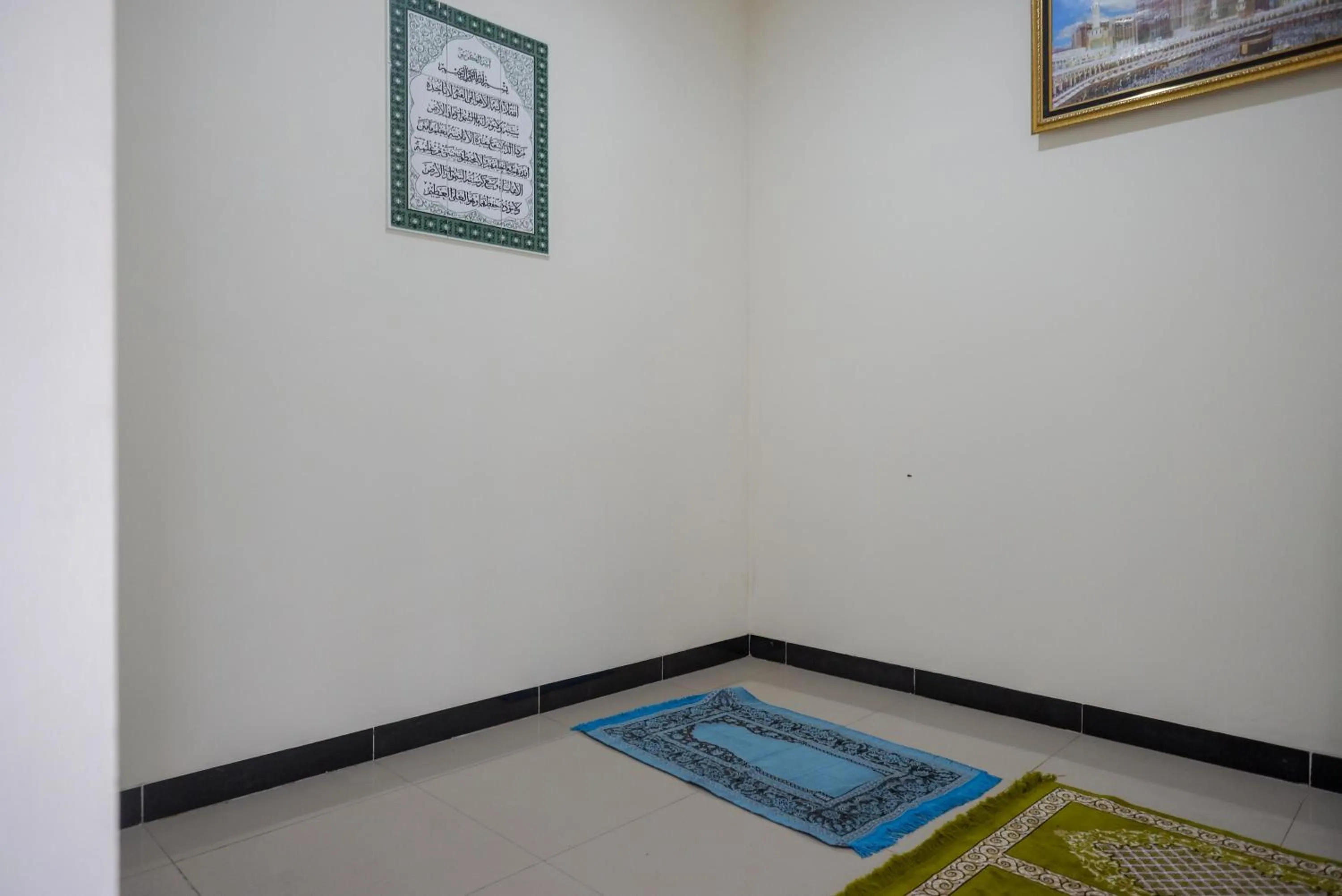 Area and facilities in Urbanview Hotel Syariah Casa Azmya Yogyakarta by RedDoorz