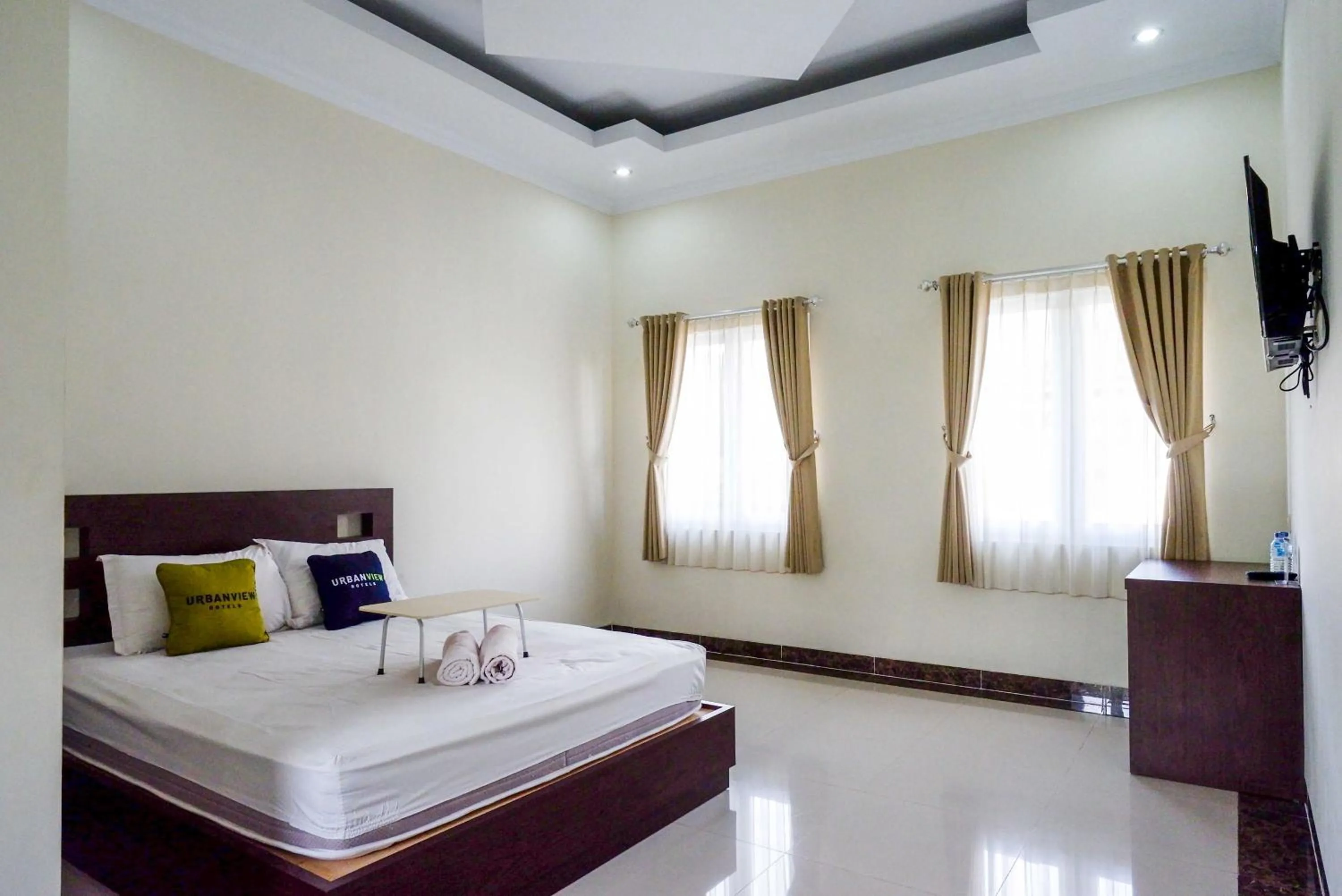Bedroom, Bed in Urbanview Hotel Syariah Casa Azmya Yogyakarta by RedDoorz