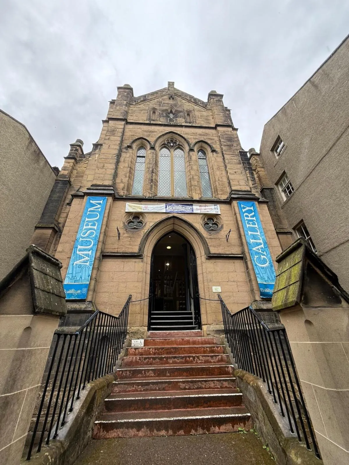 Nearby landmark in Bow Alley Lodge