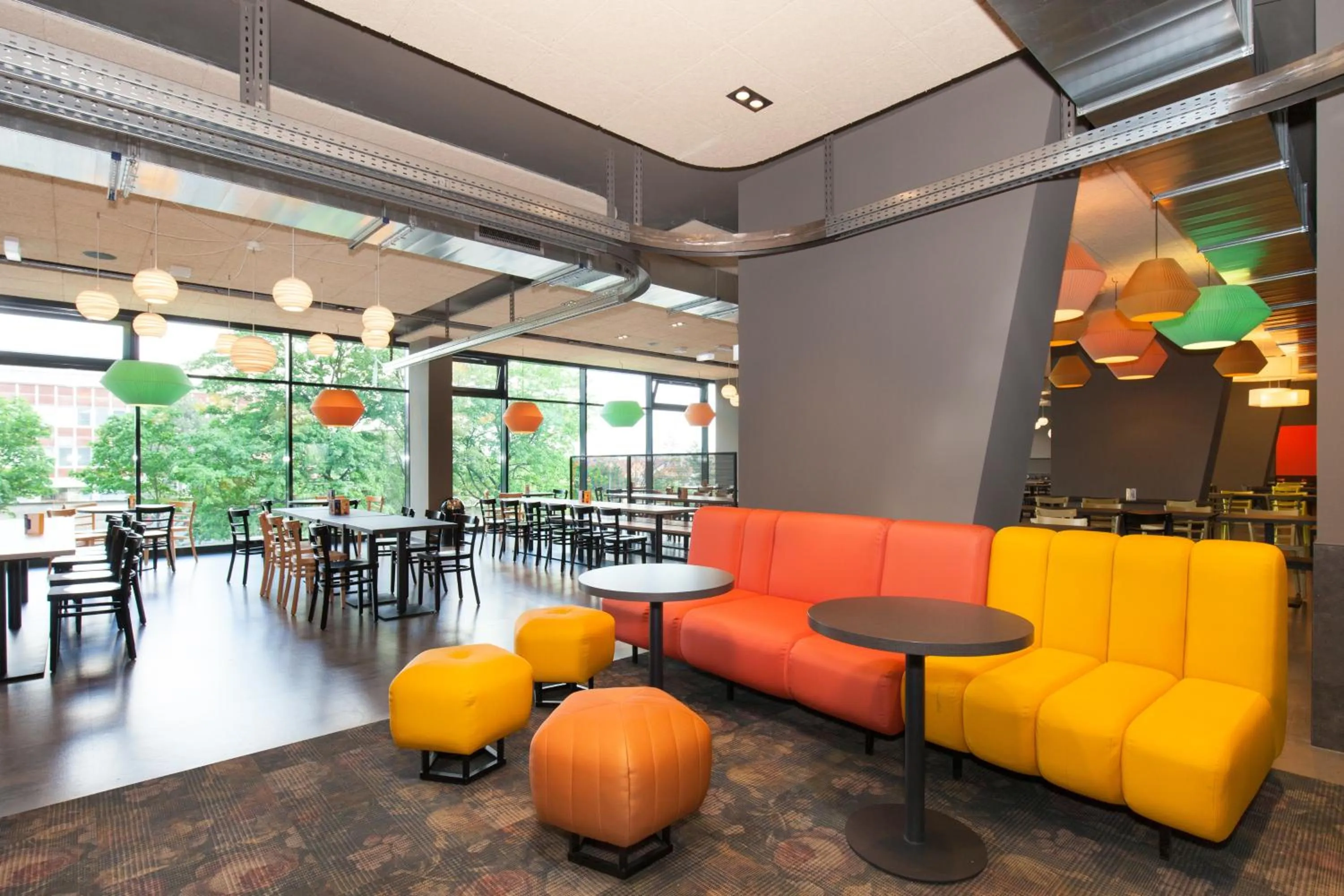 Breakfast in a&o Prague Rhea