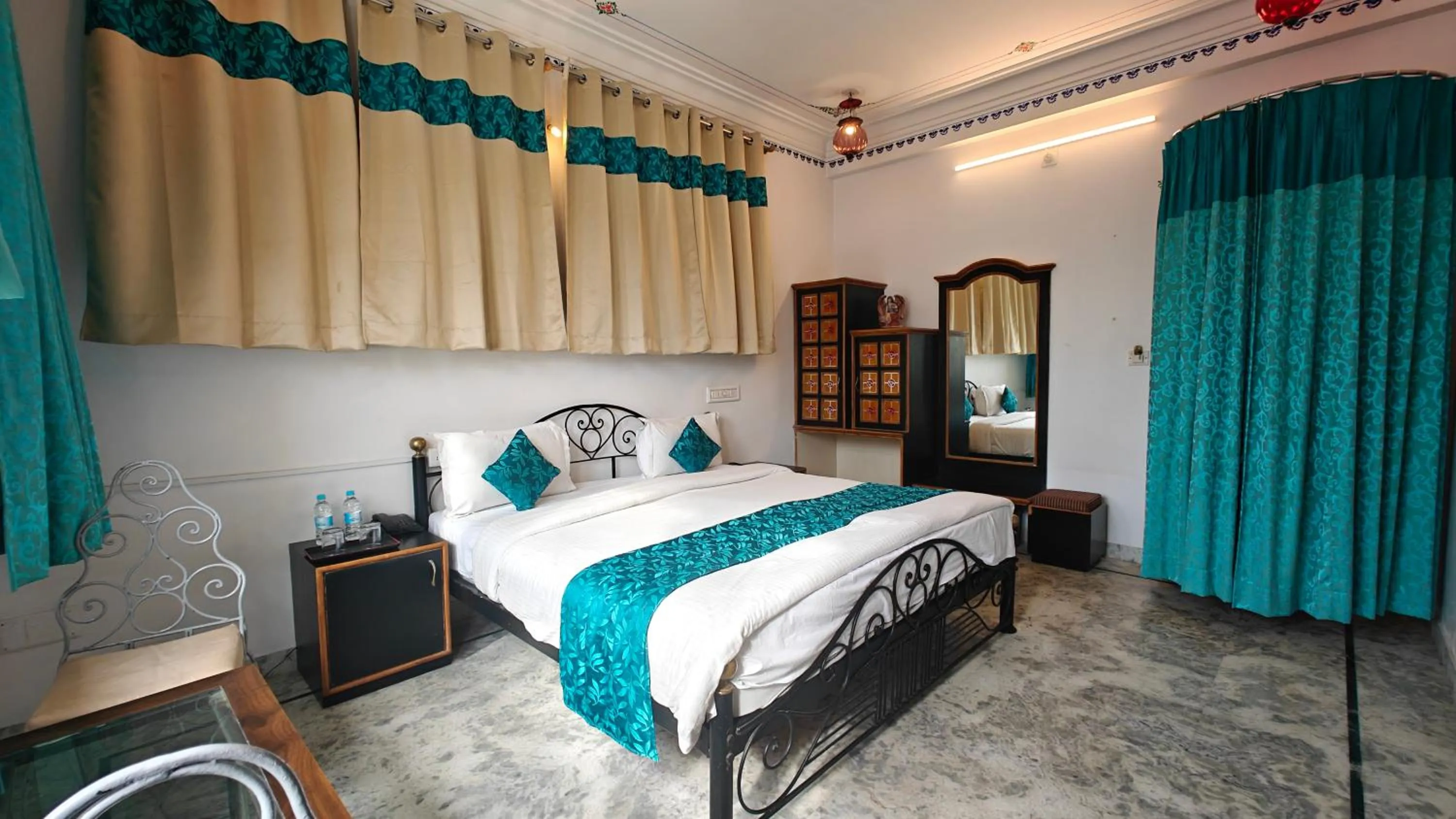 Deluxe Room in Baba Palace - A Heritage Hotel, Udaipur