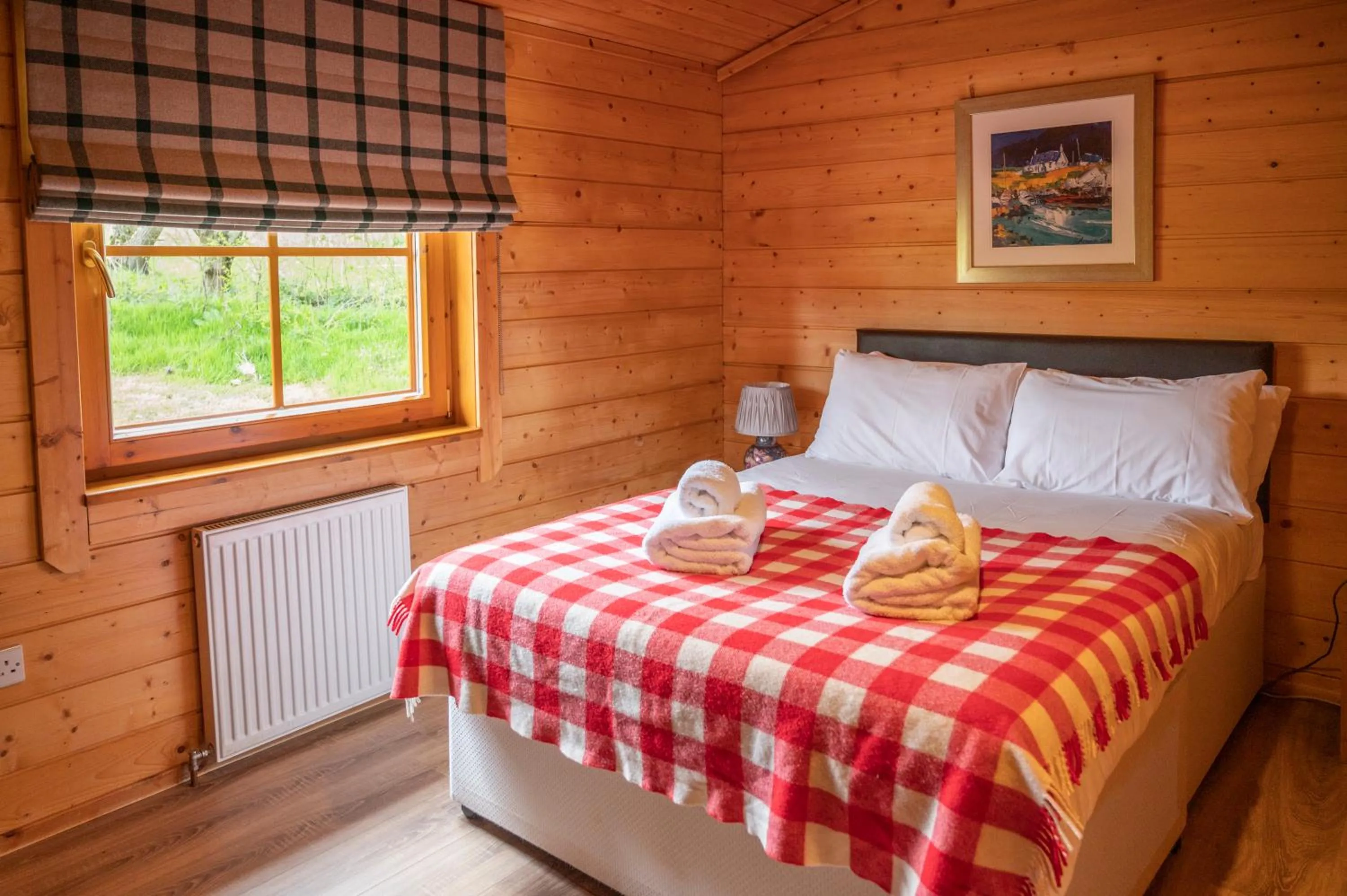 Bed in Saplinbrae Hotel and Lodges