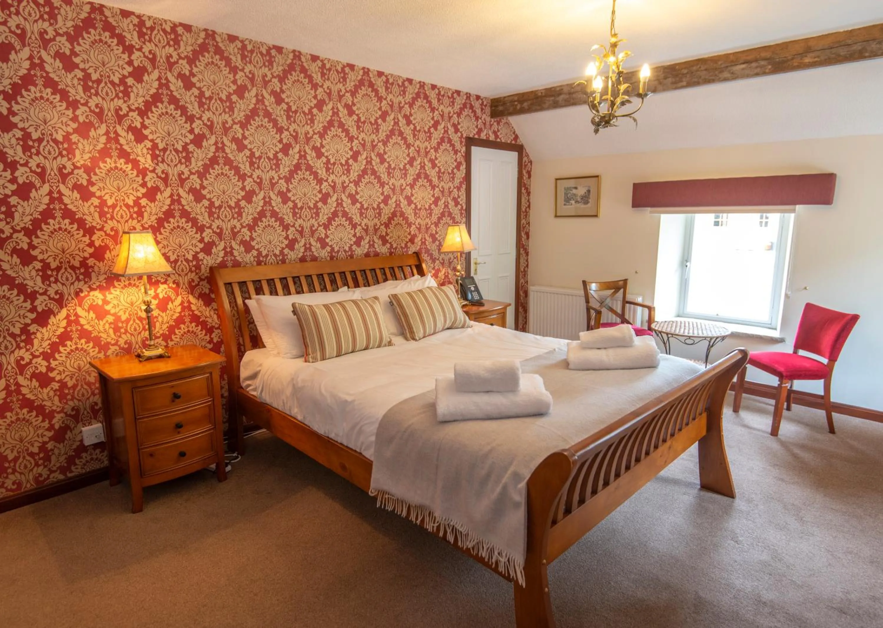 Bed in Saplinbrae Hotel and Lodges