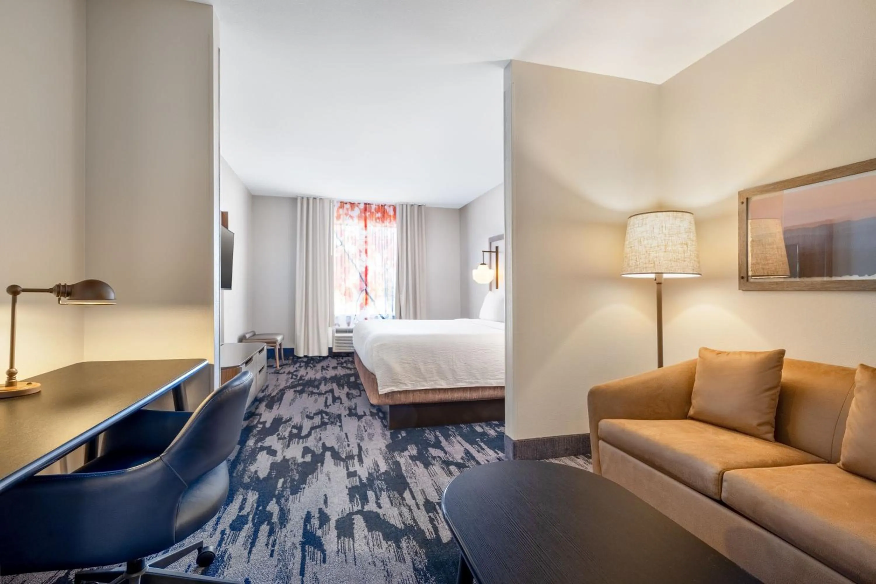 Photo of the whole room, Bed in Holiday Inn Express Hotel & Suites Fort Walton Beach Hurlburt Area, an IHG Hotel