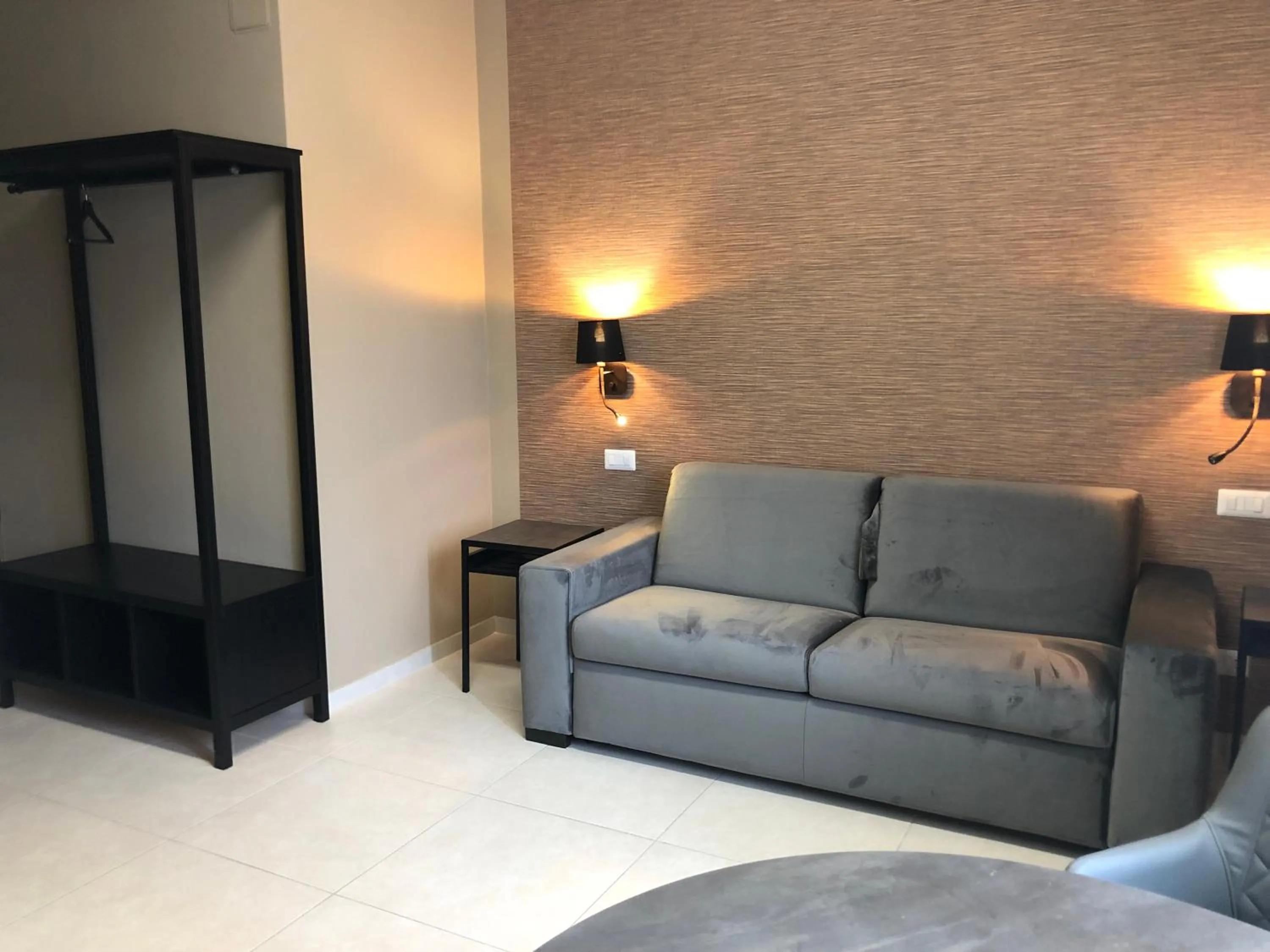 Seating area in Dante 11 Guesthouse by Apulia Accommodation