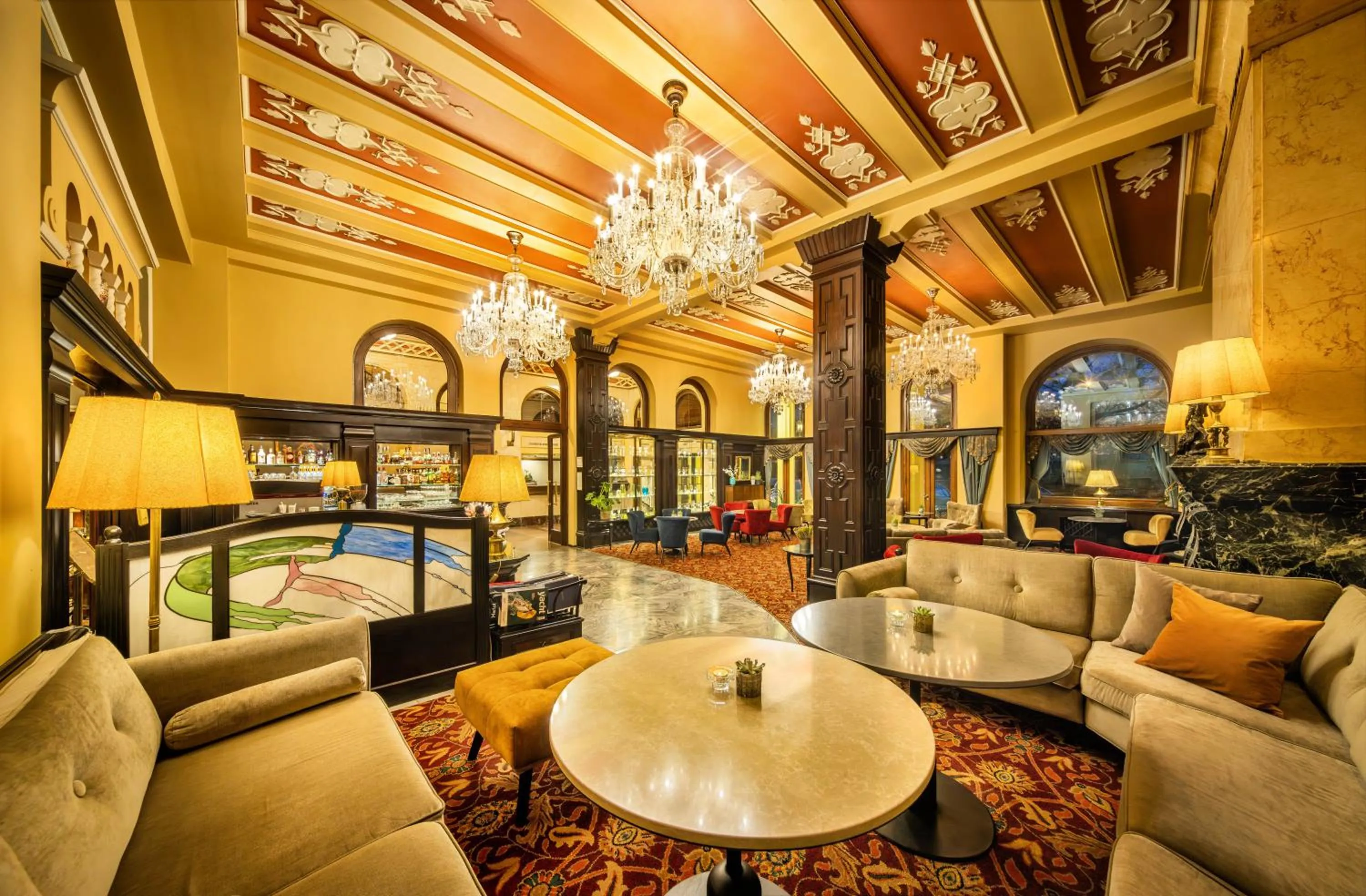 Restaurant/places to eat in Esplanade Hotel Prague