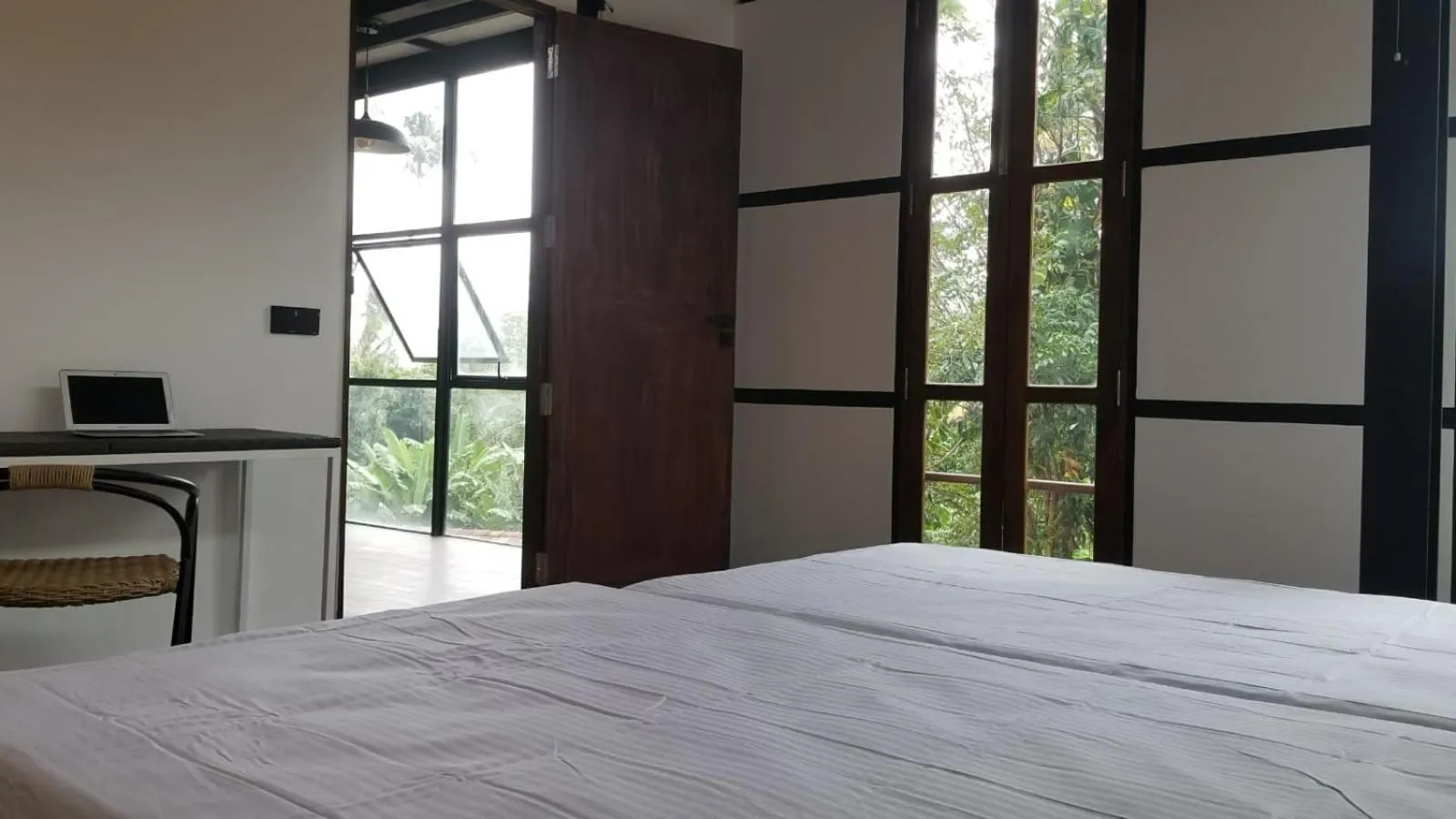 Photo of the whole room, Bed in Colive Ahangama