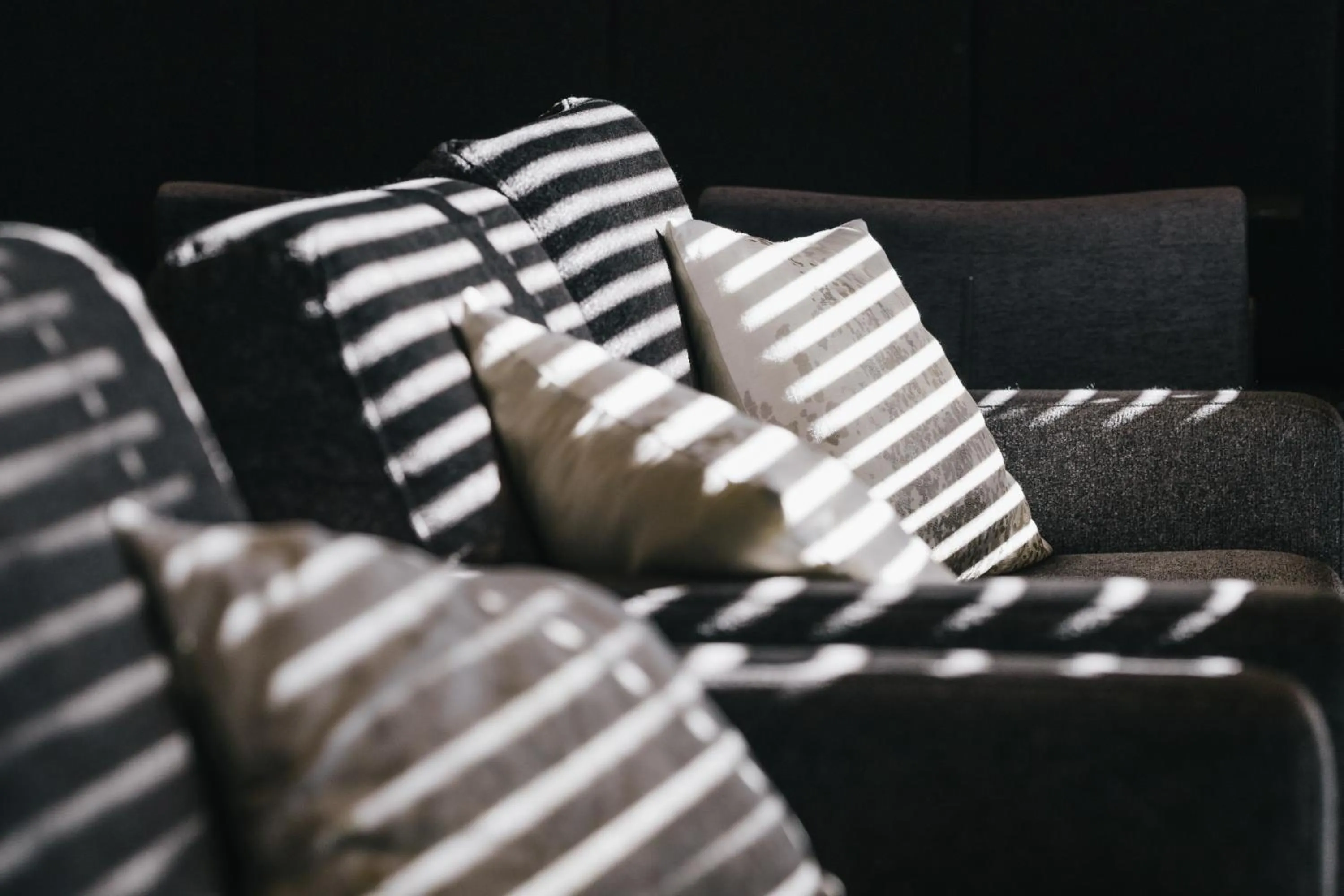 Area and facilities in mizuka Business Canal City Hakatamae