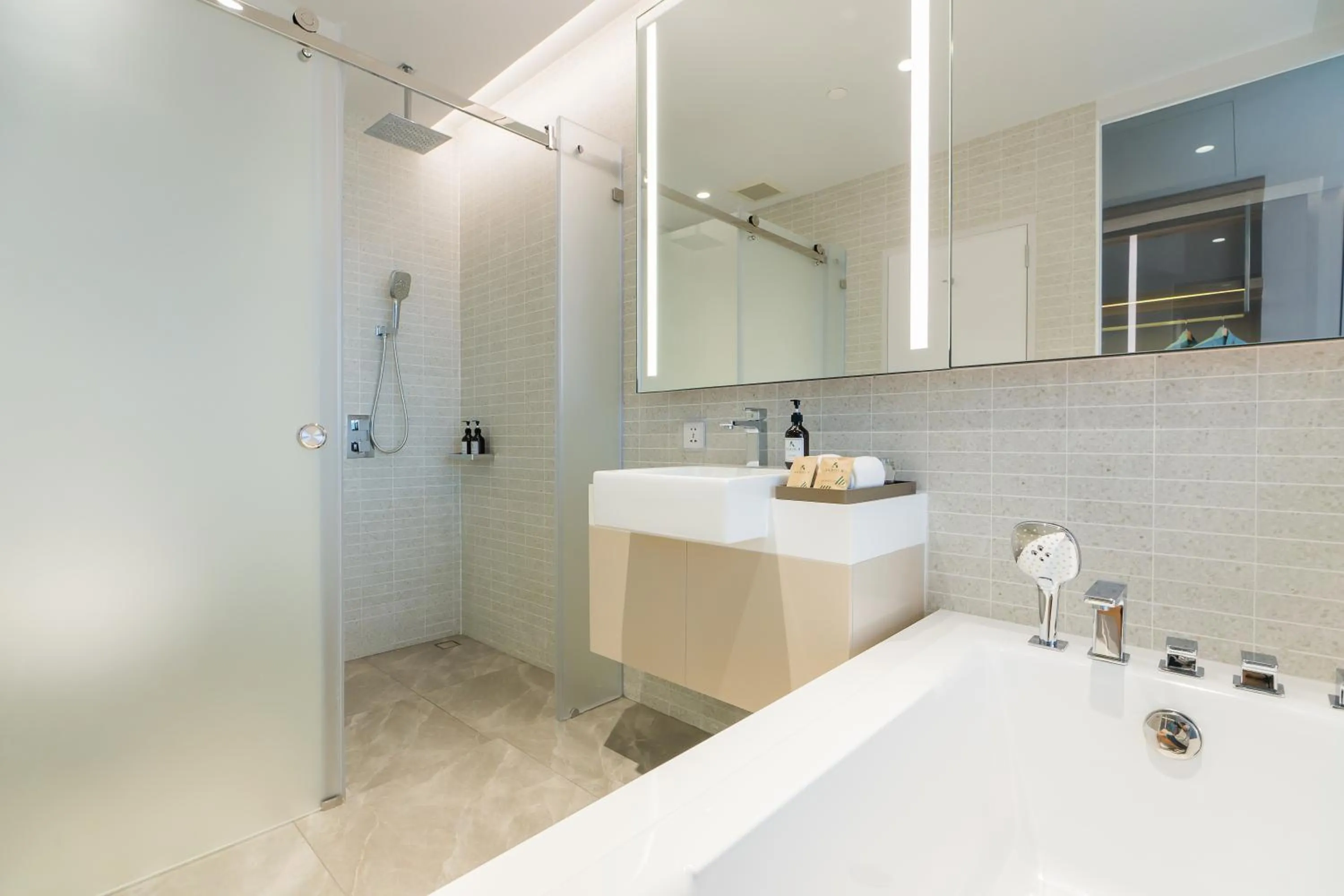 Shower in Arbour Hotel and Residence