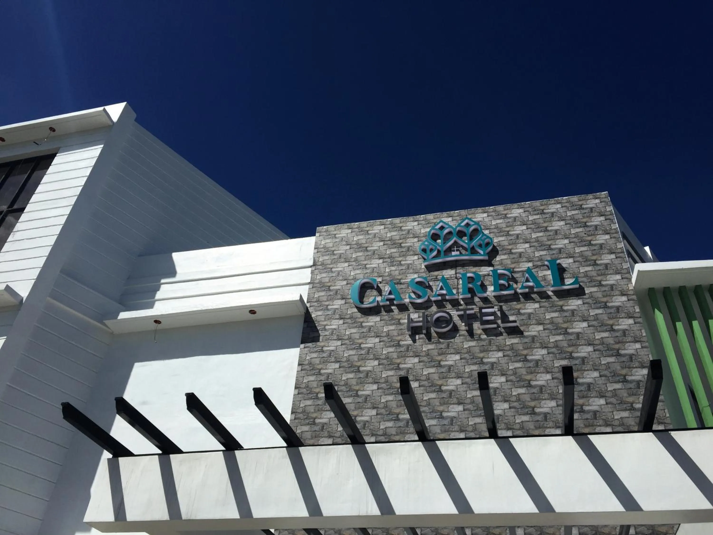 Property building in Casaroyal Hotel powered by Cocotel