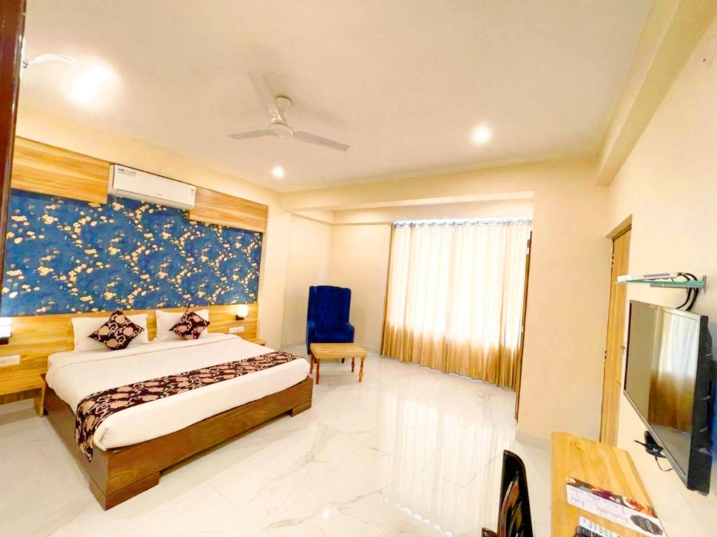 TV and multimedia, Bed in HOTEL THE CELEBRATION BY AMOD Best Hotel & Rooftop