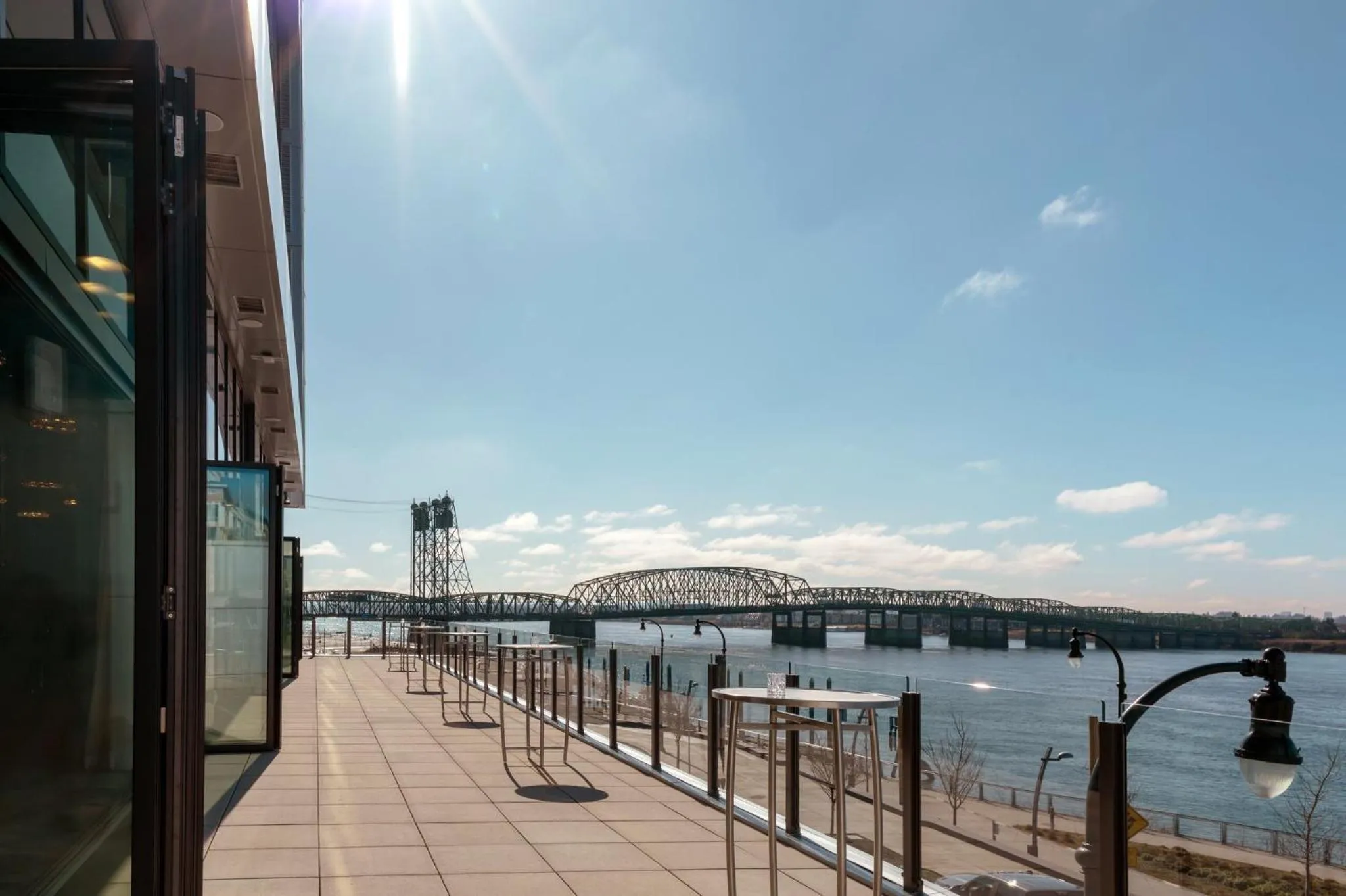 Restaurant/places to eat in Hotel Indigo Vancouver Dwtn - Portland Area by IHG