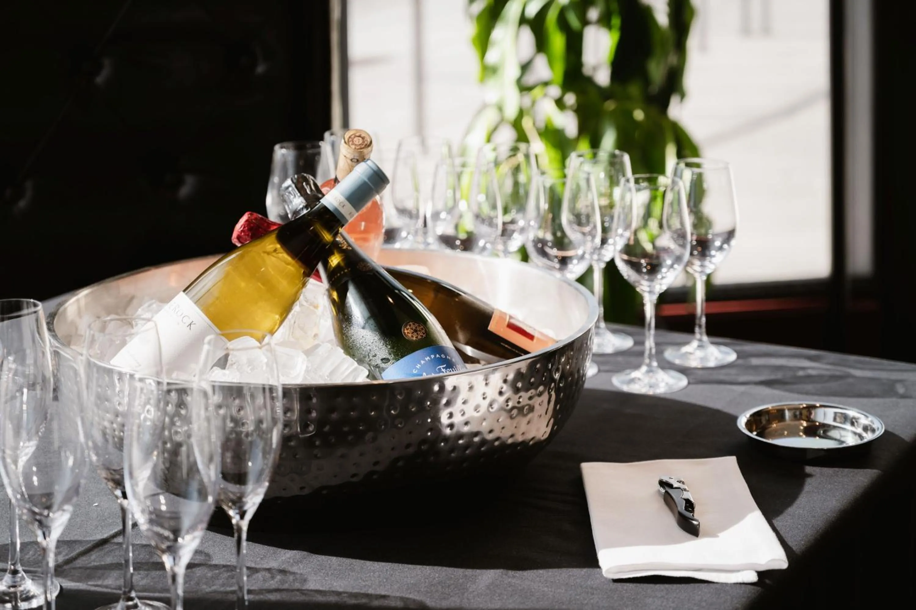 Meeting/conference room in Hotel Indigo Vancouver Dwtn - Portland Area by IHG