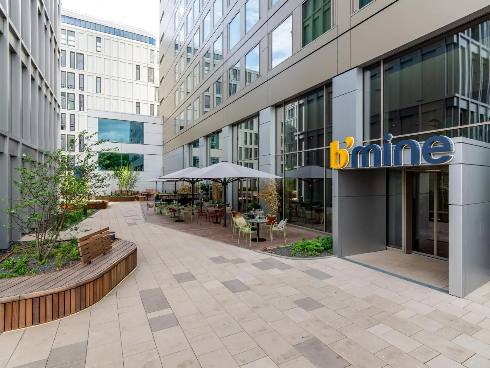 Property building in b'mine Hotel Frankfurt Airport