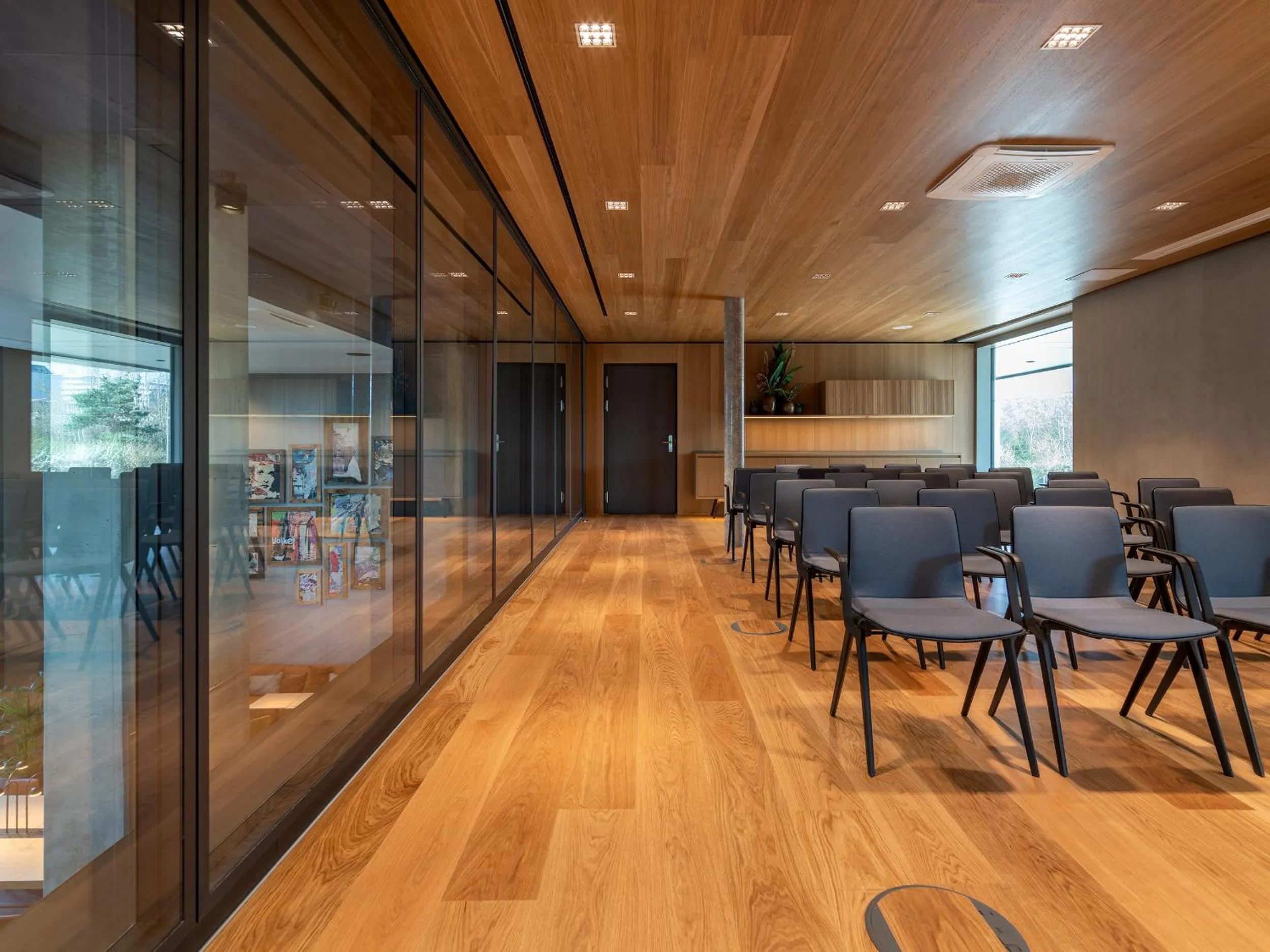 Business facilities in b'mine Hotel Frankfurt Airport