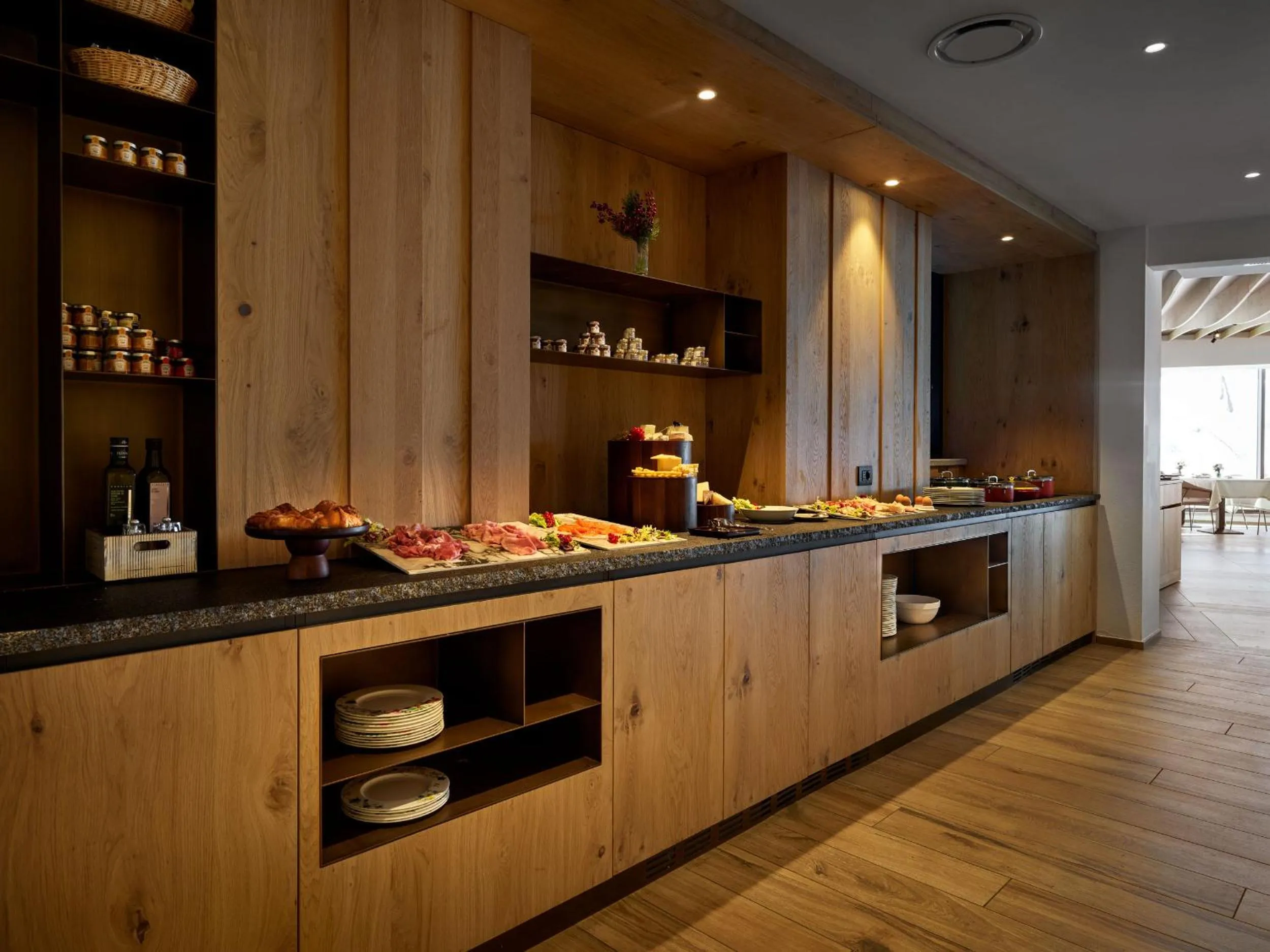 Breakfast in Cervino - VRetreats