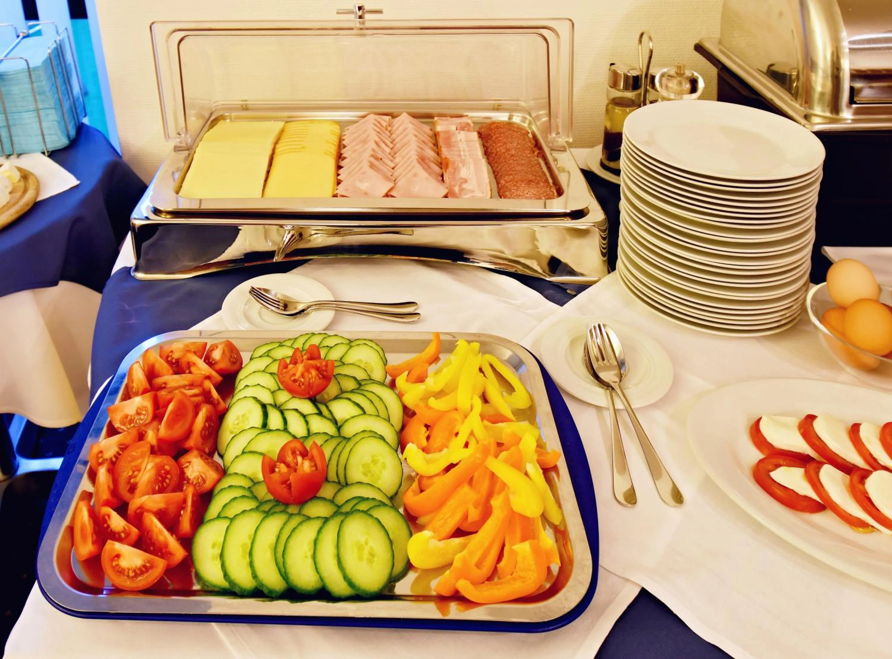 Buffet breakfast in Hotel Coronet