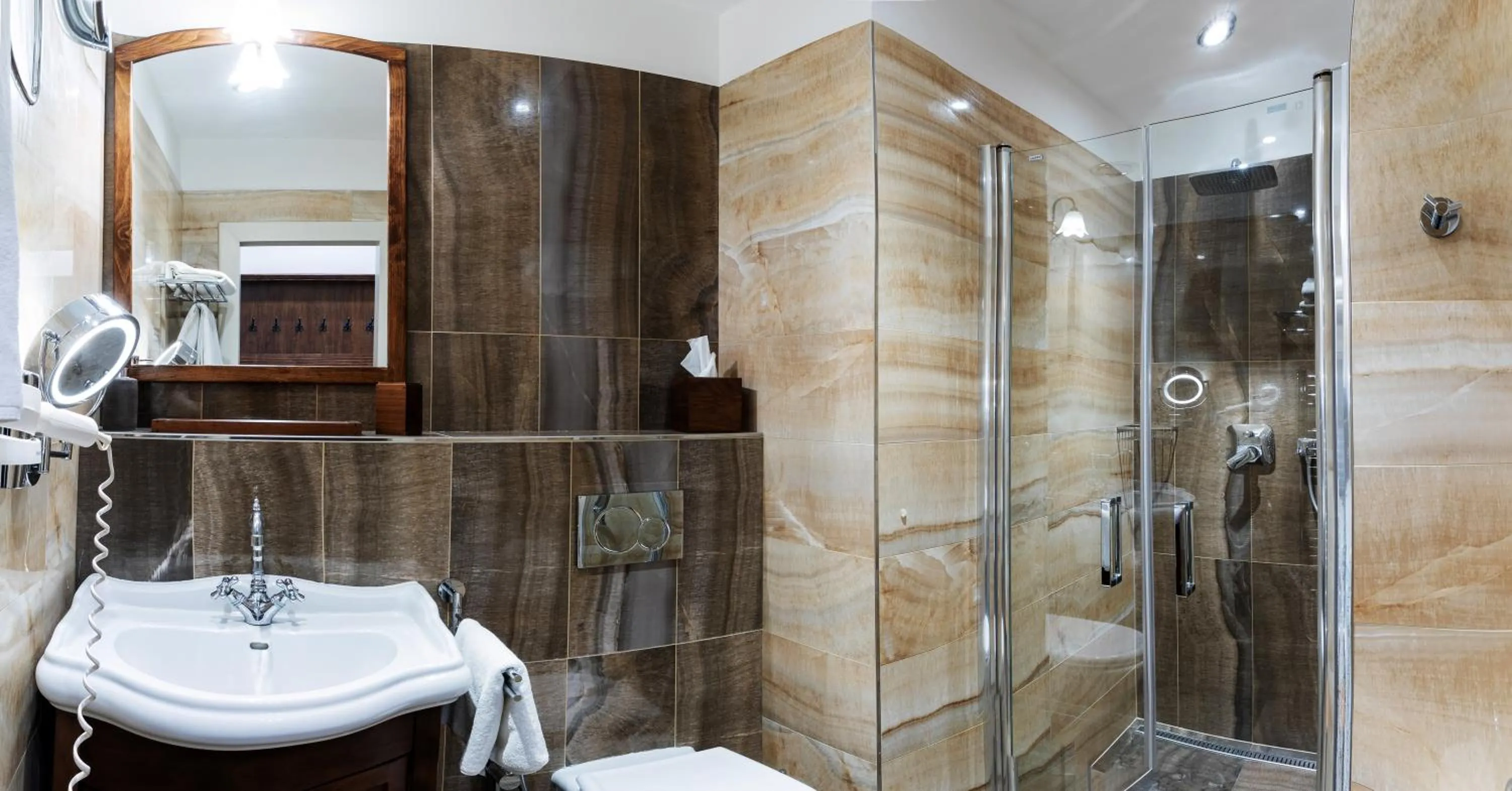 Toilet in Hotel Residence U Černého Orla