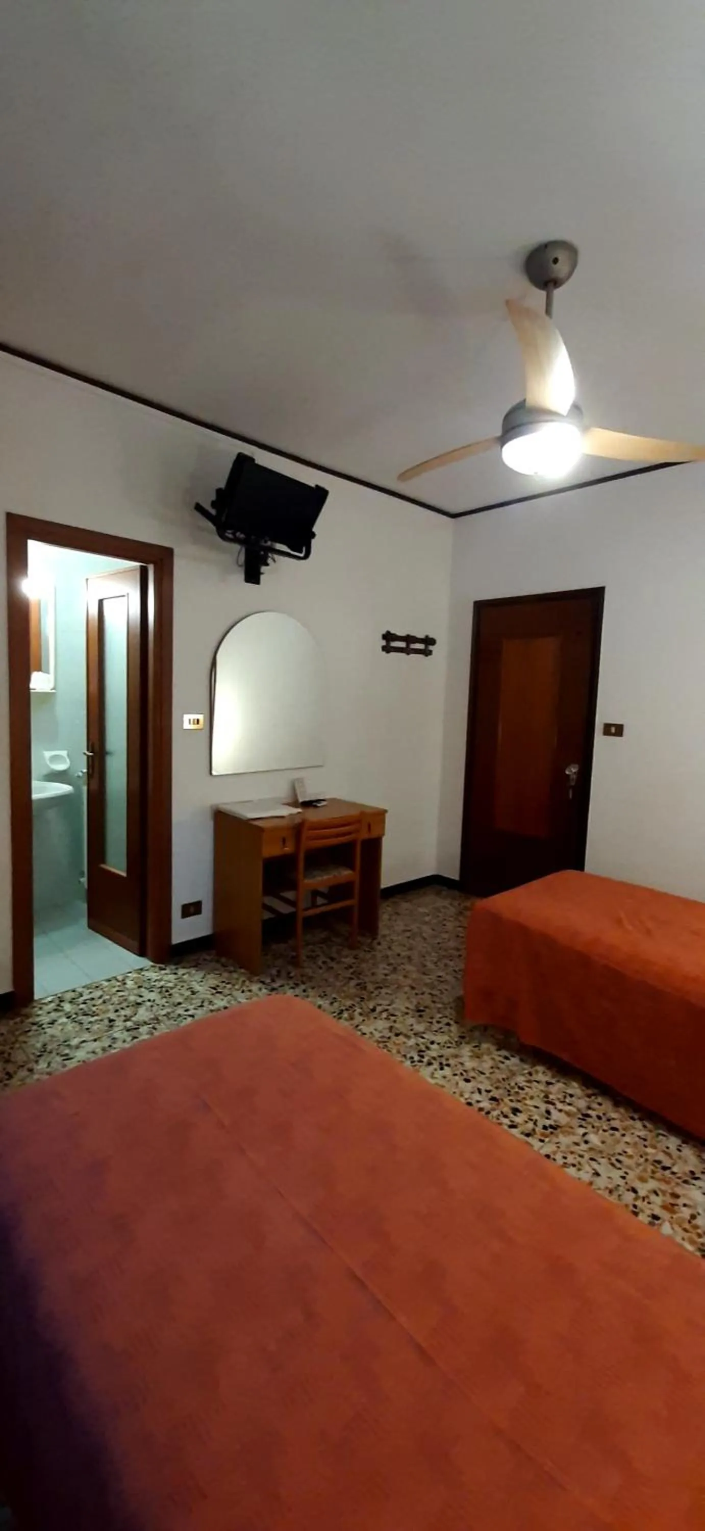 Bedroom, Bed in Hotel Isolabella